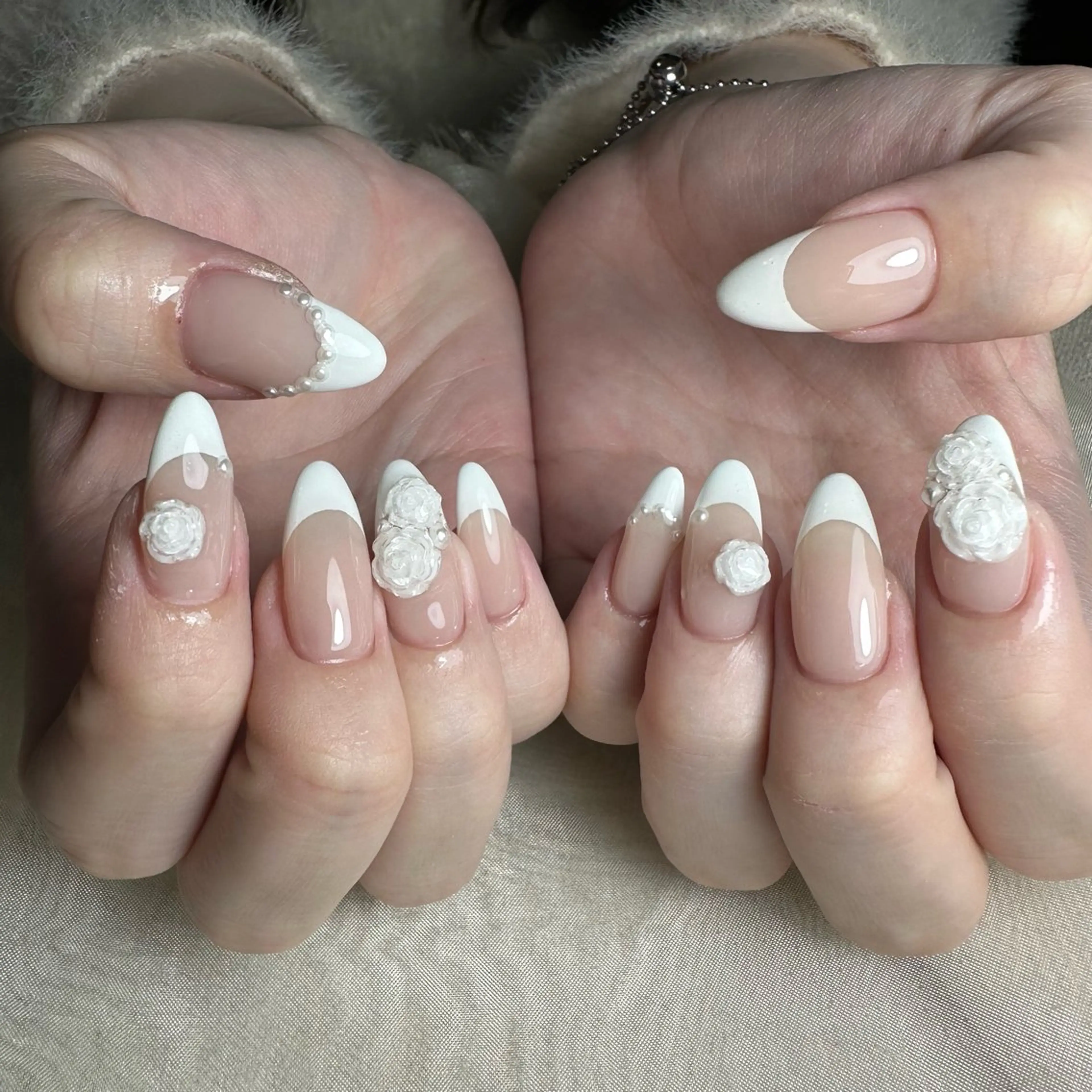 ネイル ハンドネイル repos~ルポ~所属・里見 麗のネイルデザイン