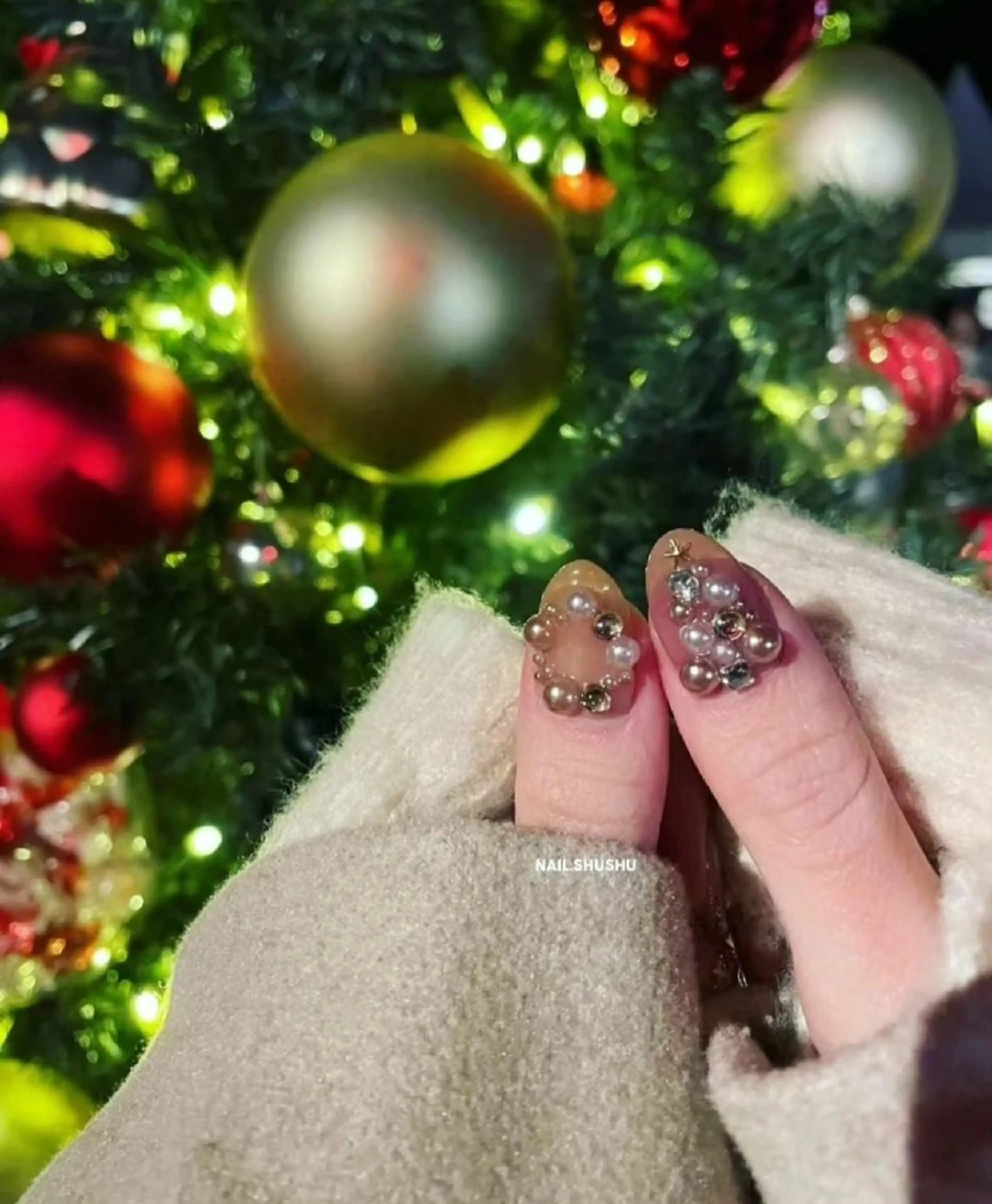 ネイル 持ち込み ニュアンスネイル ワンカラーネイル シンプルネイル 冬ネイル ハンドネイル 3dパーツ/流行り 👧shushu❤️のネイルデザイン