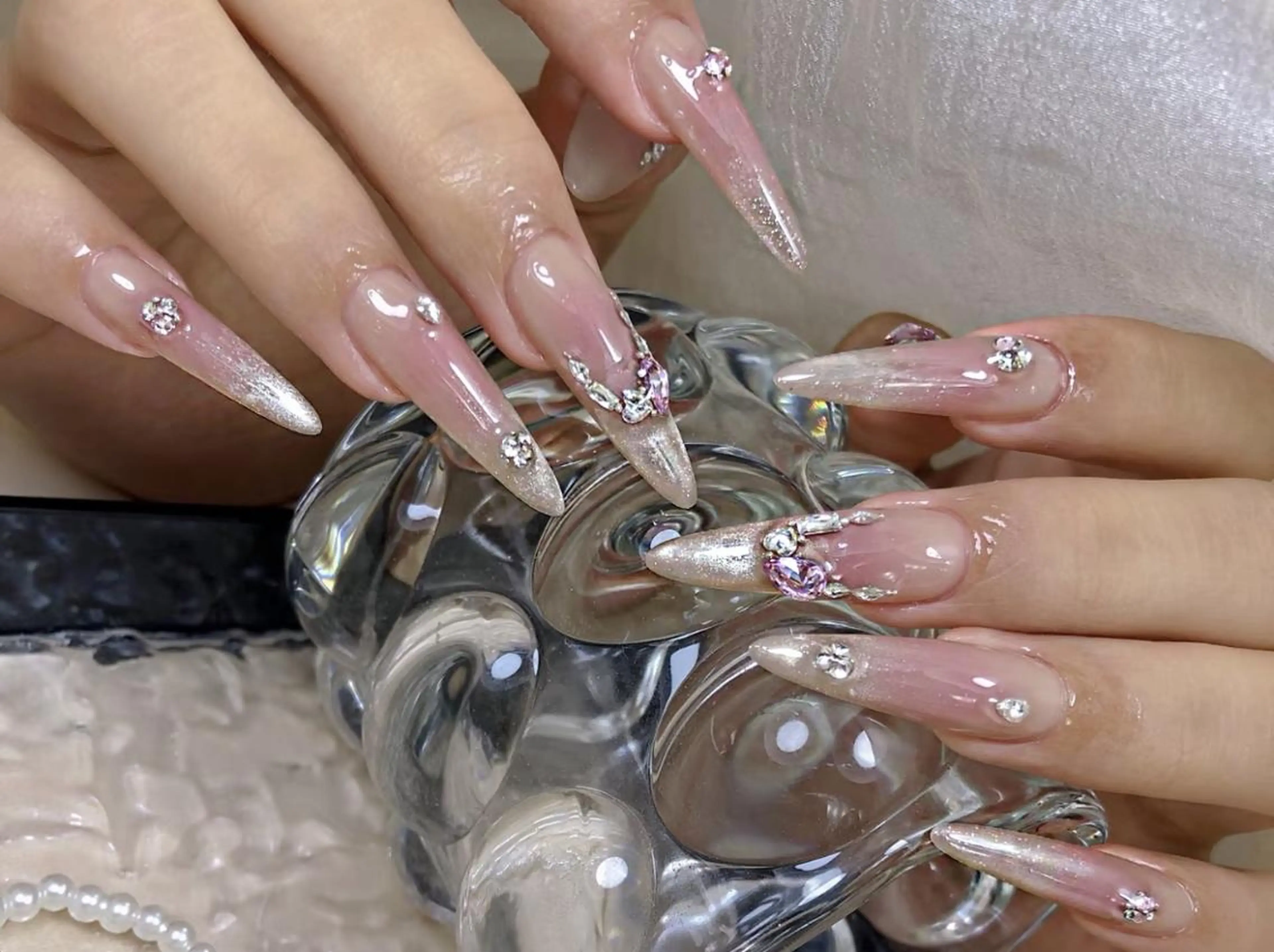 ネイル ハンドネイル 🎀 Ayaka_nailのネイルデザイン