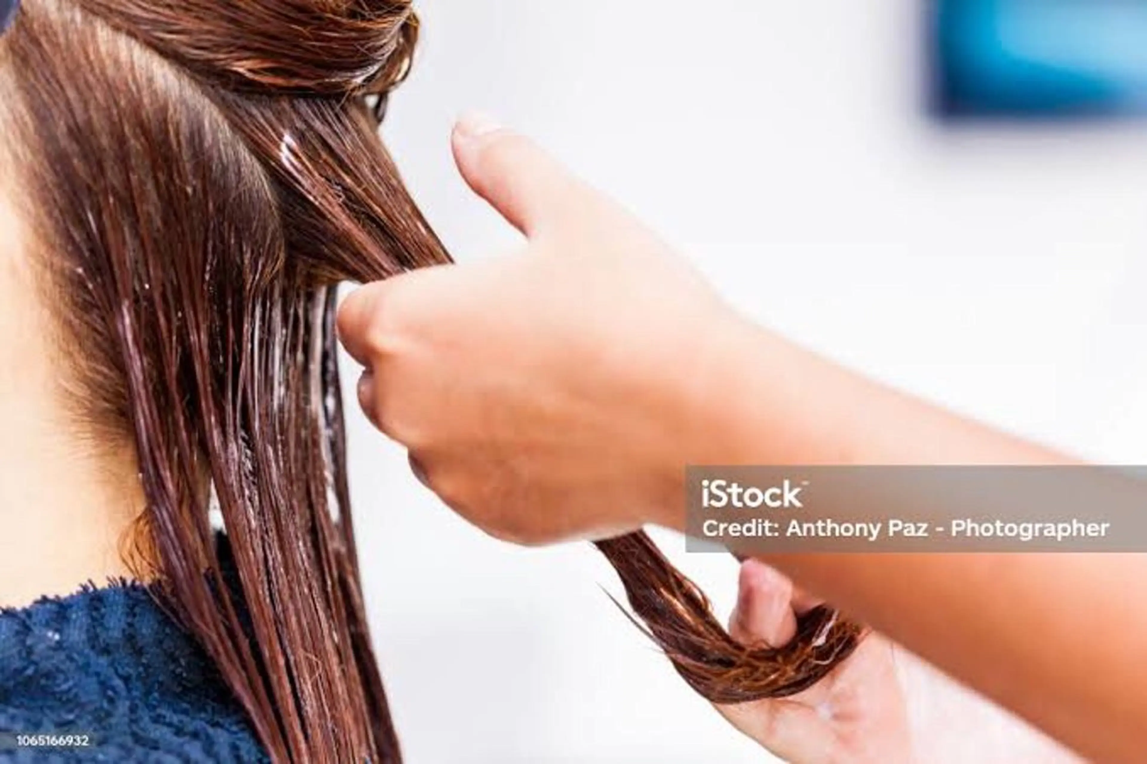 カット＋3ステップトリートメント＋炭酸ヘッドスパ🌈炭酸でマッサージをした後、髪をトリートメントで保護していきます✨の写真