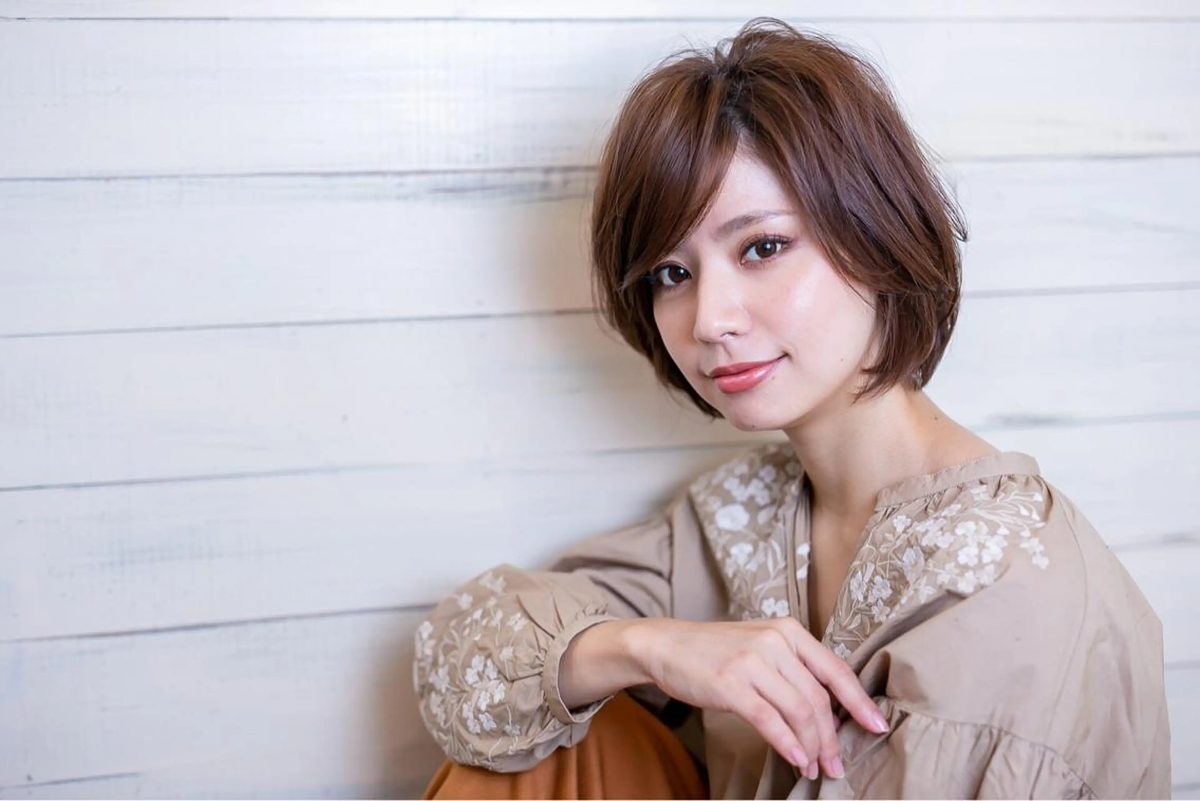 ショート カラー 出村谷 雄太のヘアスタイル