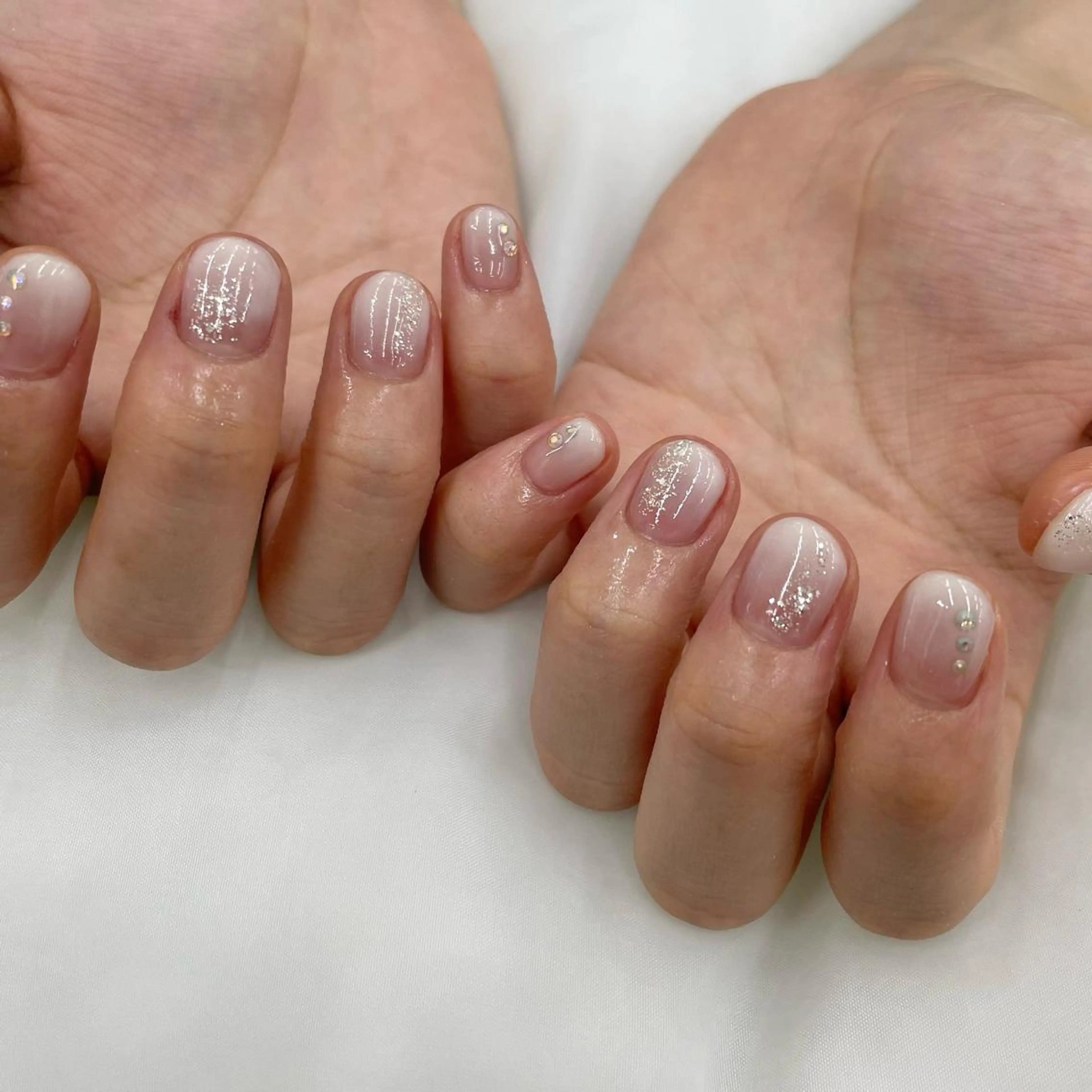 ネイル グラデーション ハンドネイル Bianca 武蔵小金井　ほしののネイルデザイン