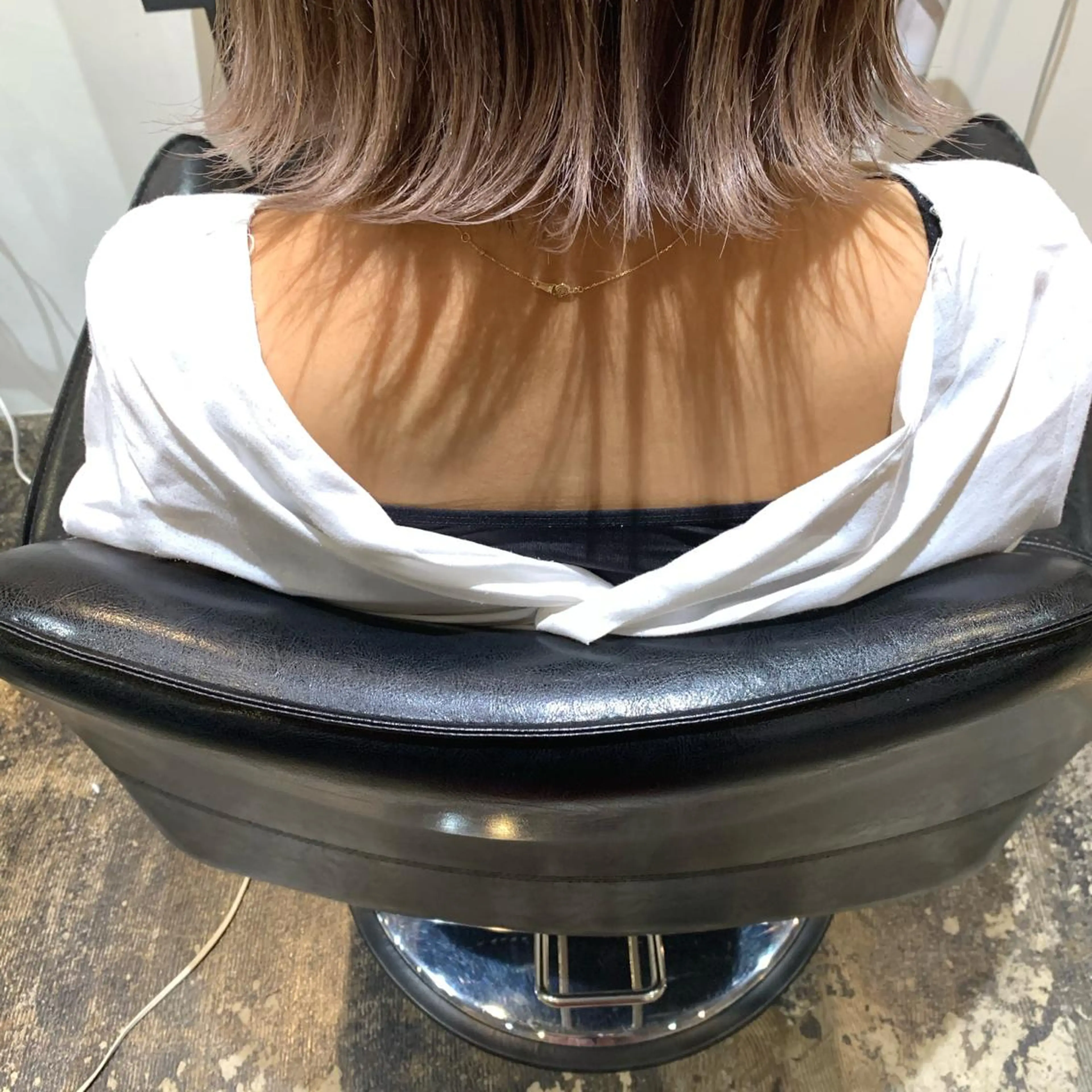 ショート カラー UMEDA FIGAROのヘアスタイル