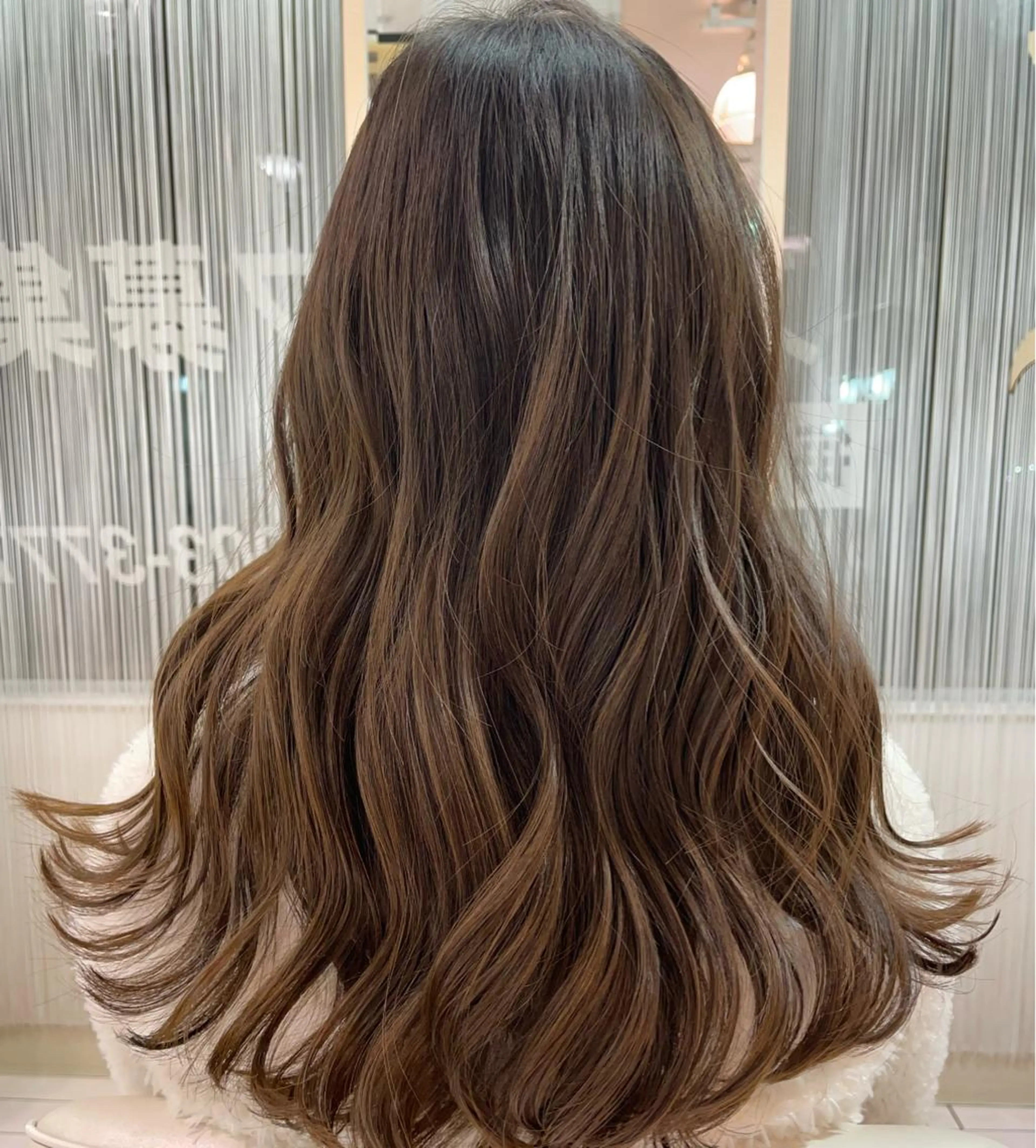 ロング ヘアアレンジ カット ヘアカラー トリートメント 村上 祐香のヘアスタイル