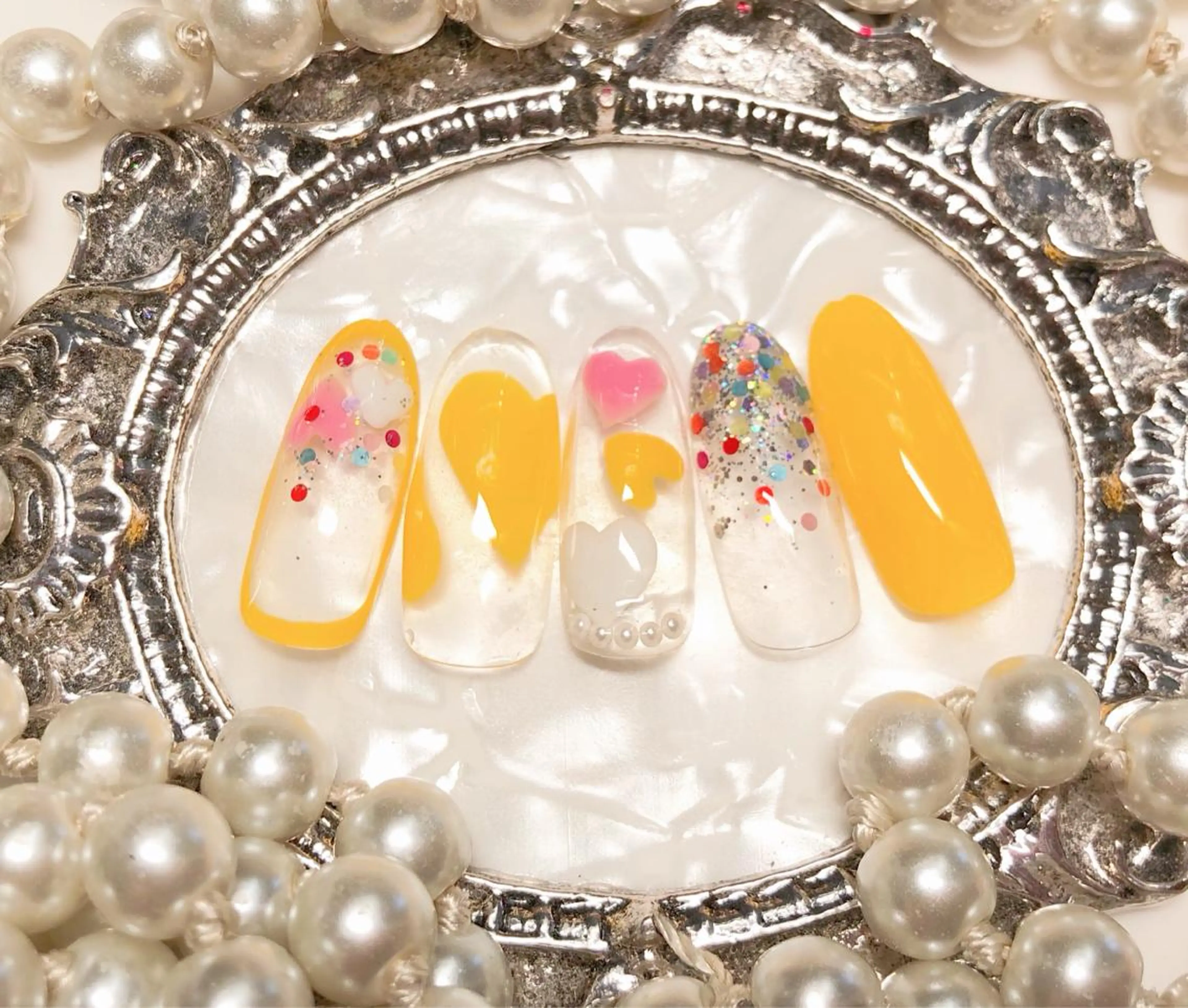 ネイル ハンドネイル マジック ミラーのネイルデザイン