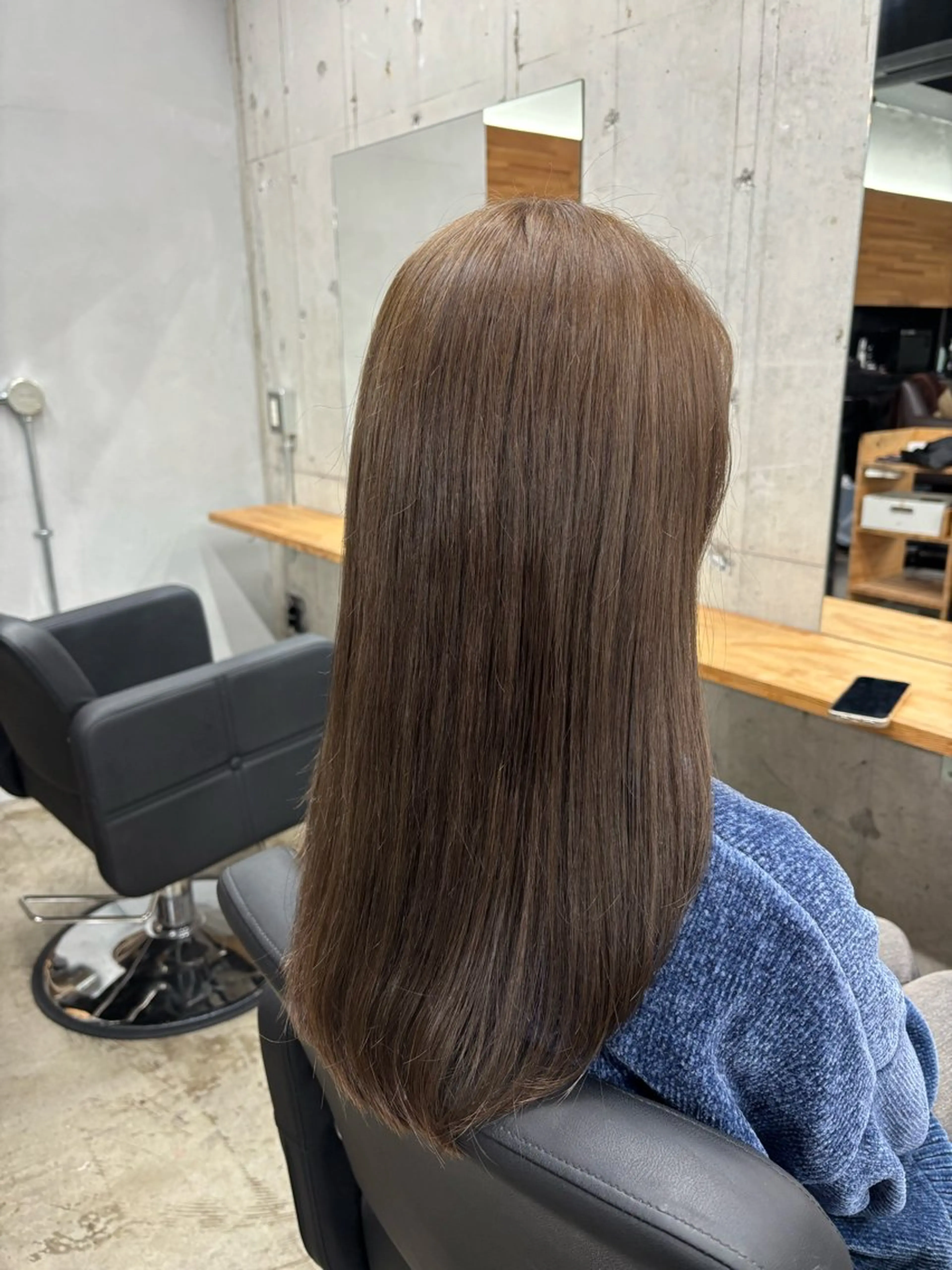 ロング ゆりか /透明感カラーのヘアスタイル