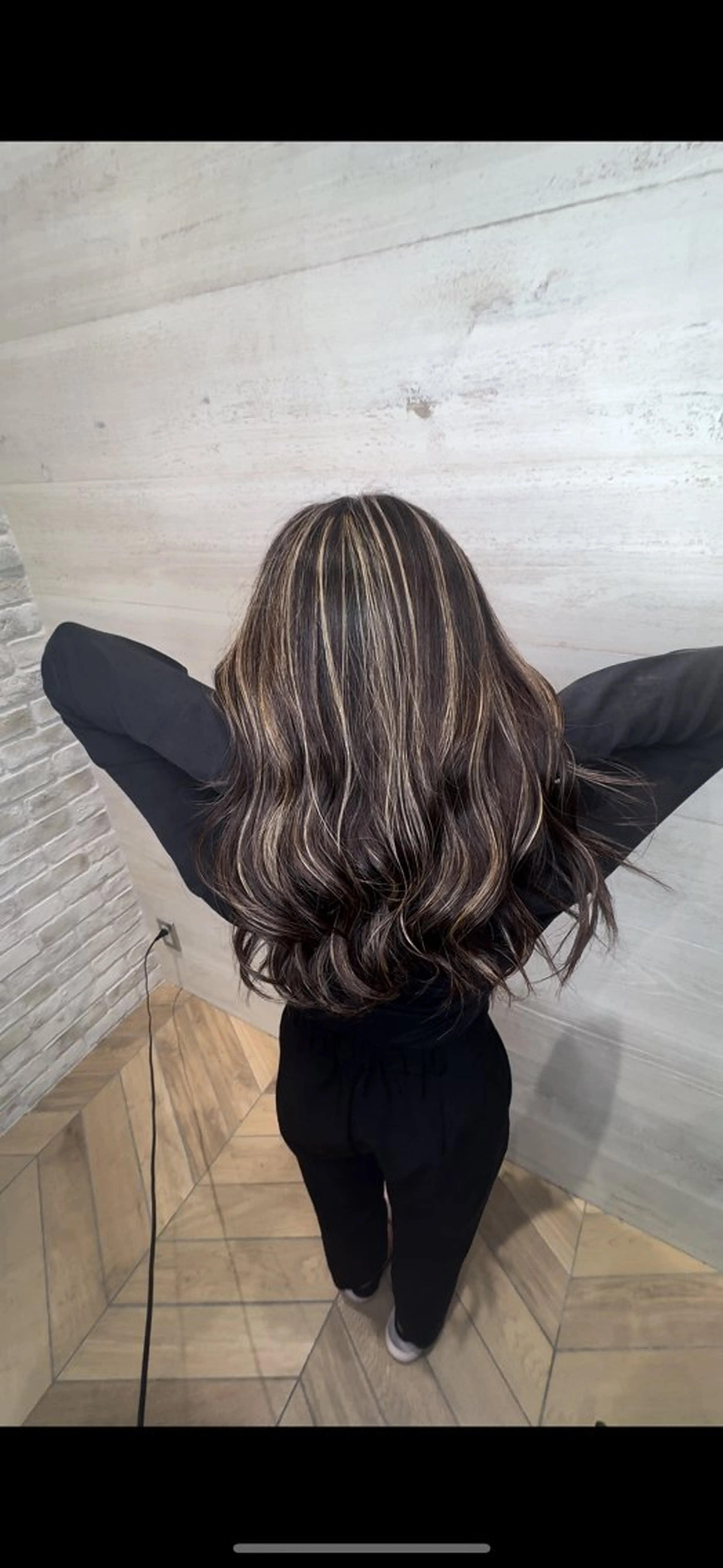 ミディアム ハイライト 髪質改善 レイヤーカット 縮毛矯正 カット ヘアカラー 谷口 琉希のヘアスタイル