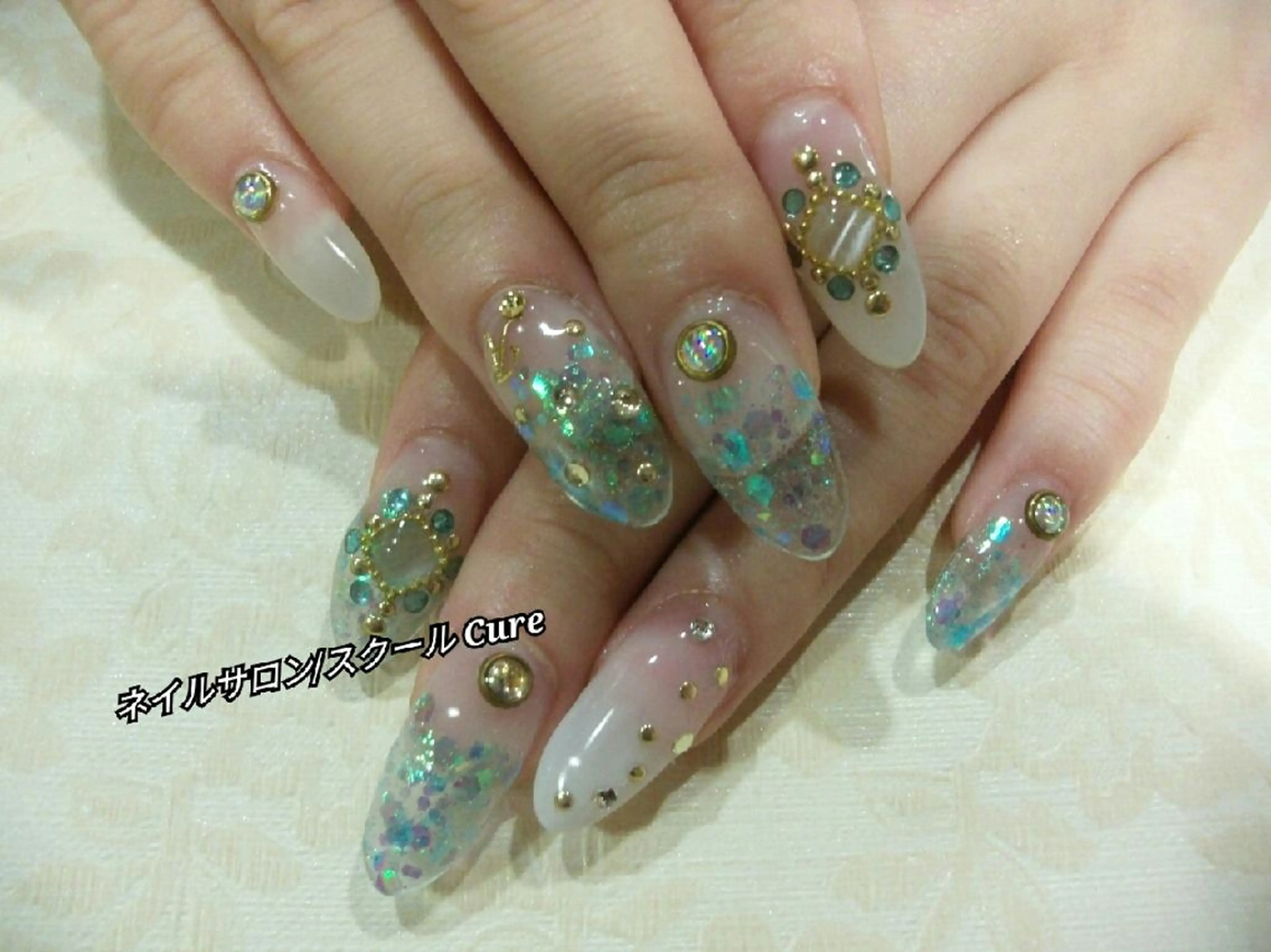 ロング ネイル ネイルサロン Cureのネイルデザイン