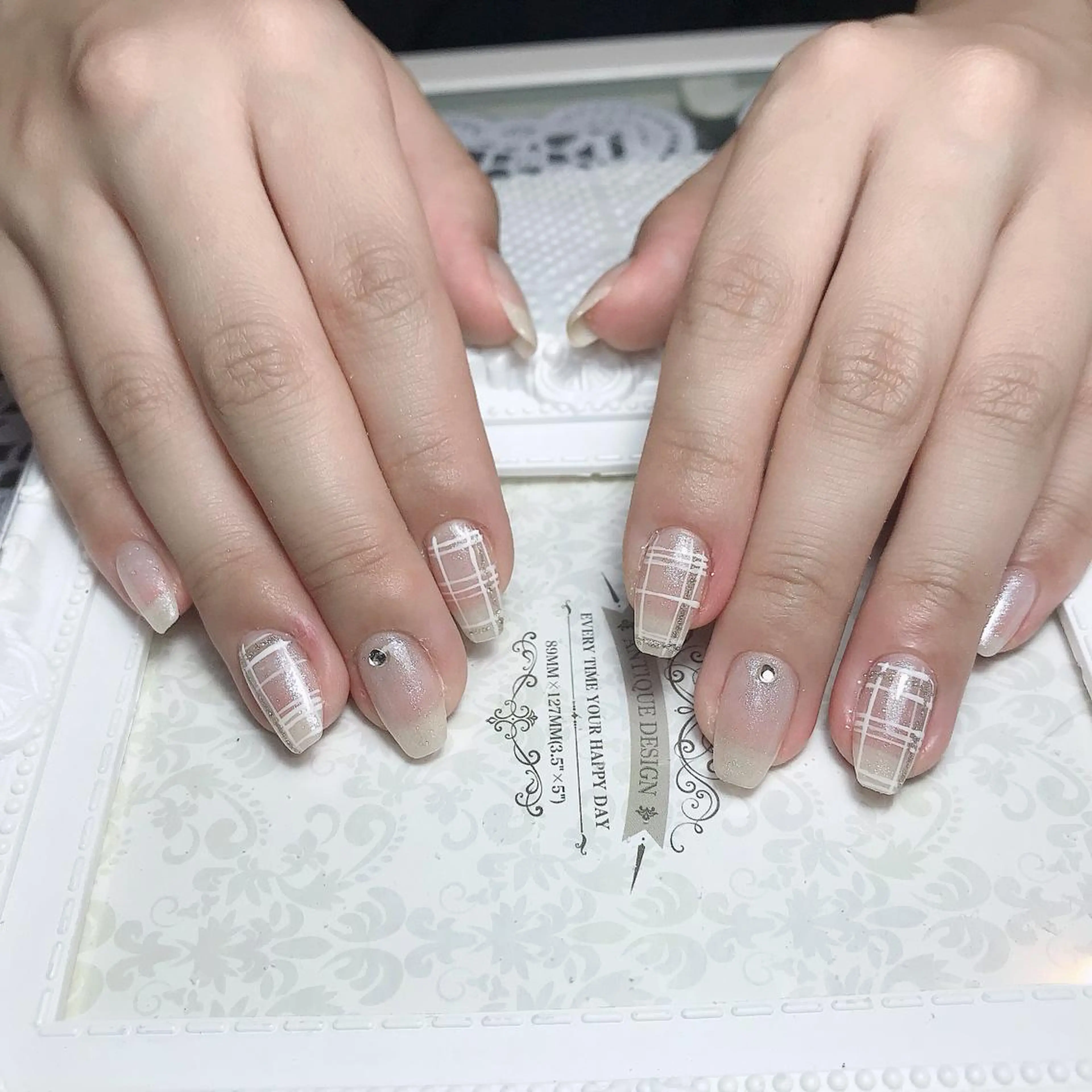 ネイル ハンドネイル ハンドケア Eveネイル チップスカルプ専門店のネイルデザイン