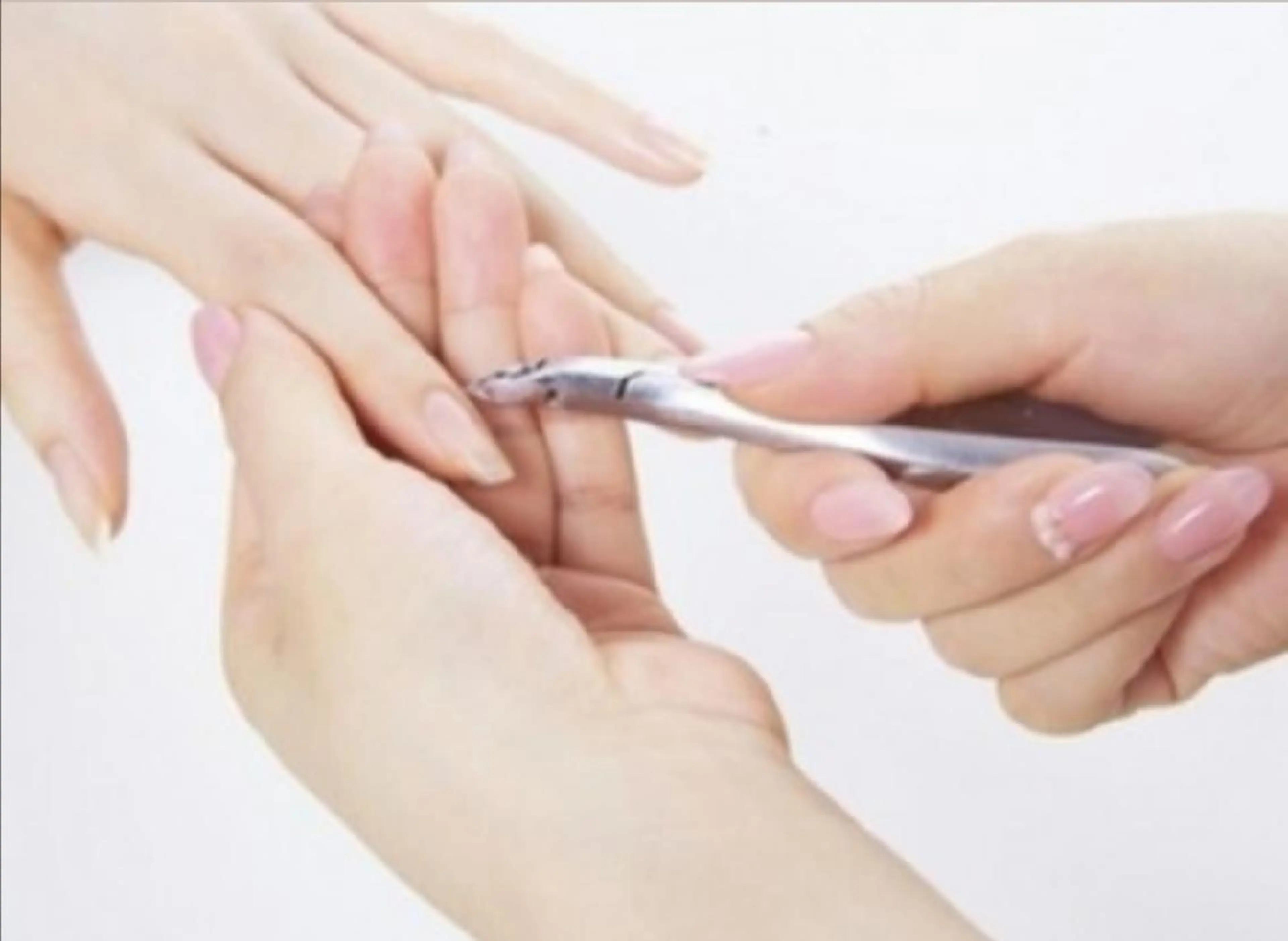 ネイル ハンドケア 石渡 美弥のネイルデザイン