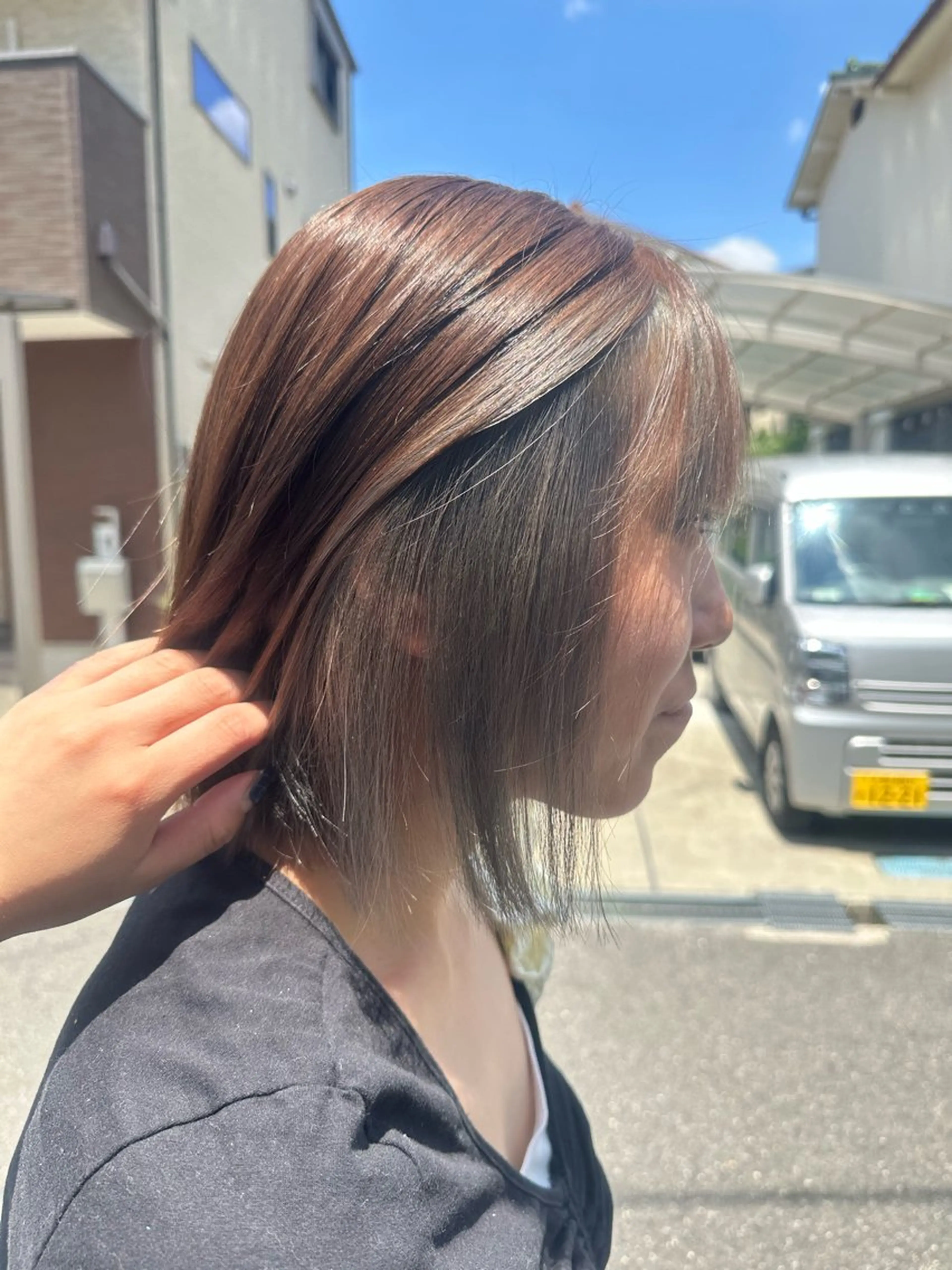 ショート カラー ヘアカラー 安達 望のヘアスタイル