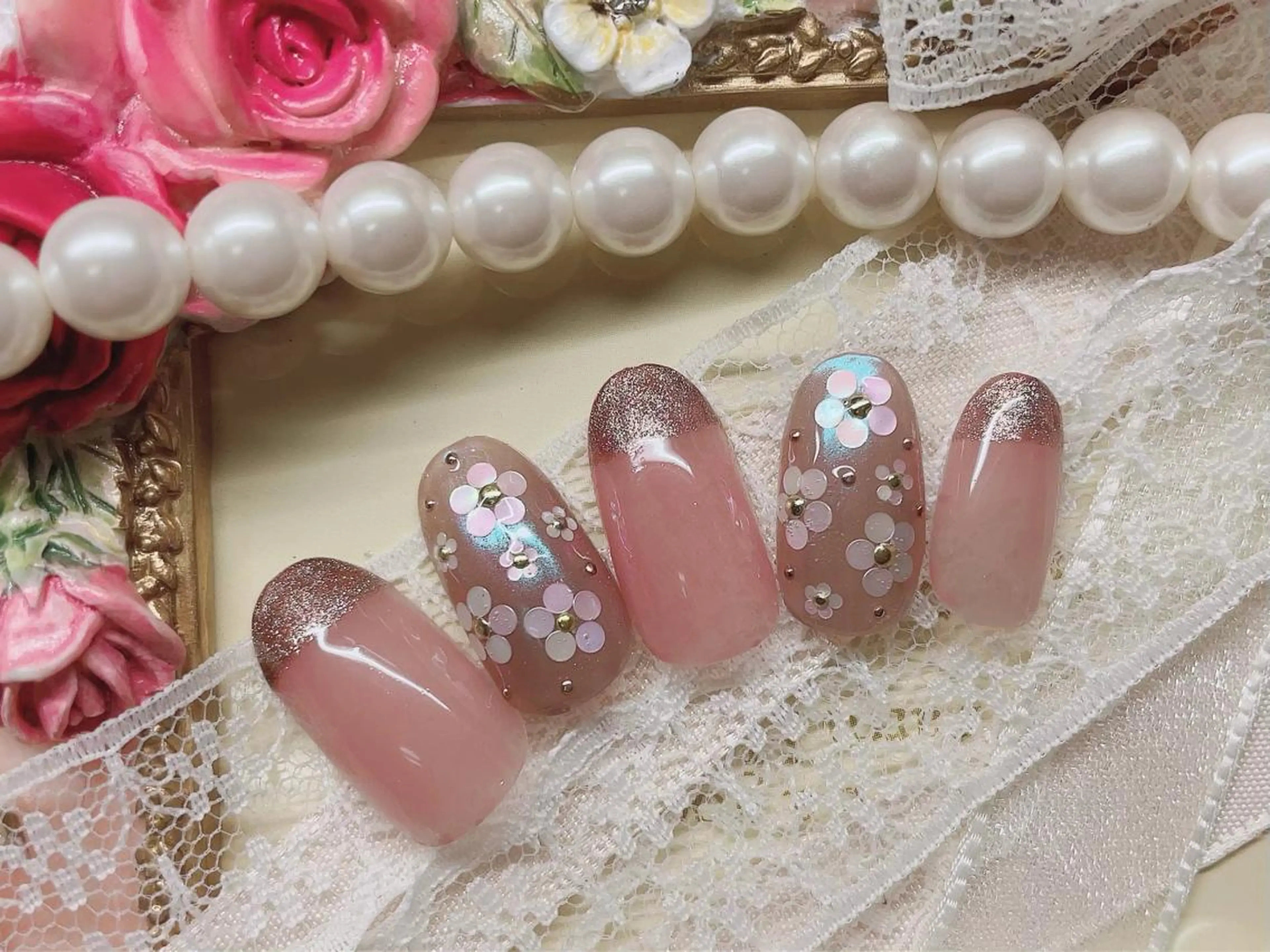 ネイル 芦辺 香奈のネイルデザイン