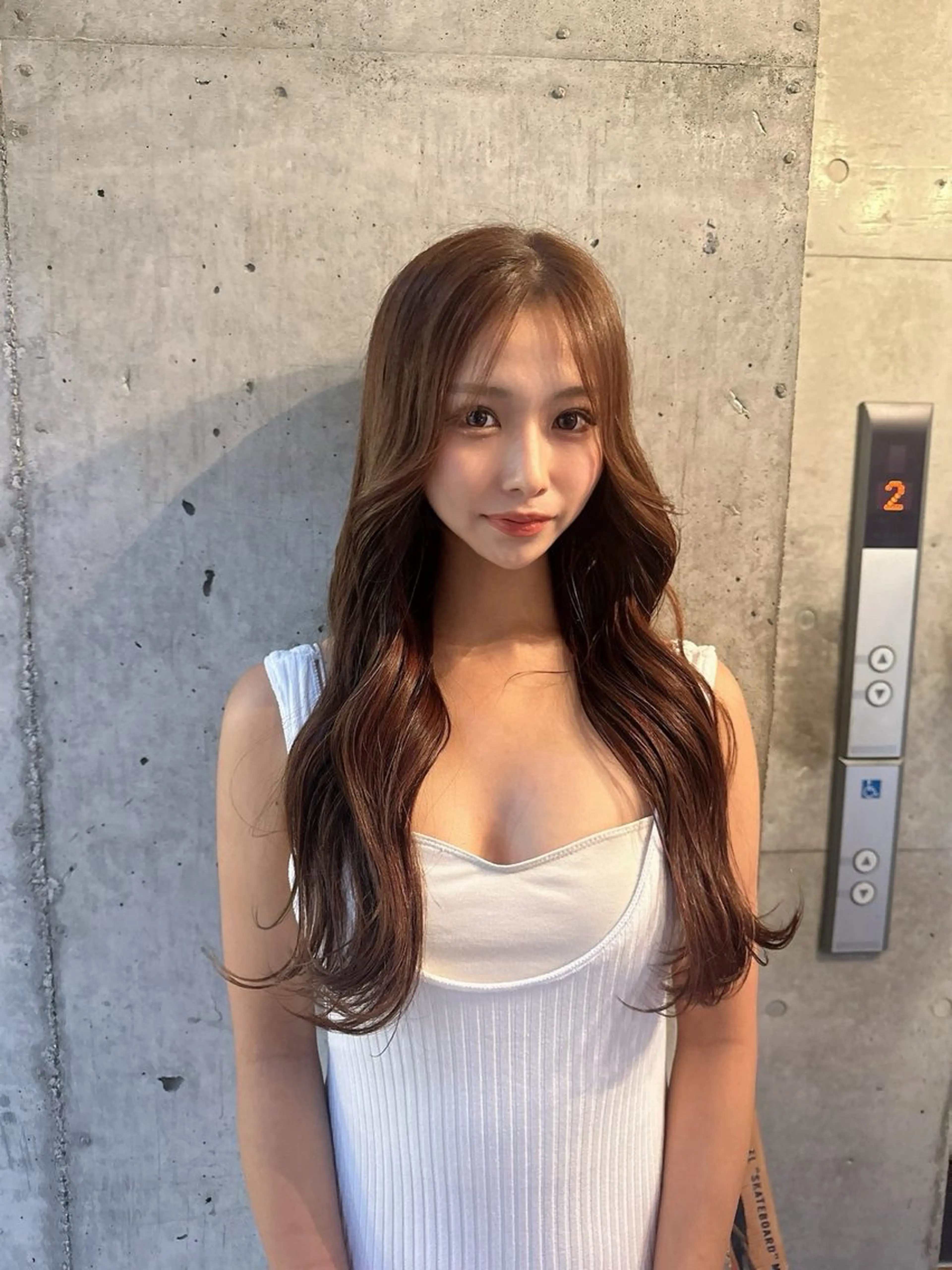 ロング カラー カット ヘアカラー トリートメント 🎨デザイン🥇 美髪・艶髪　日暮千敬のヘアスタイル