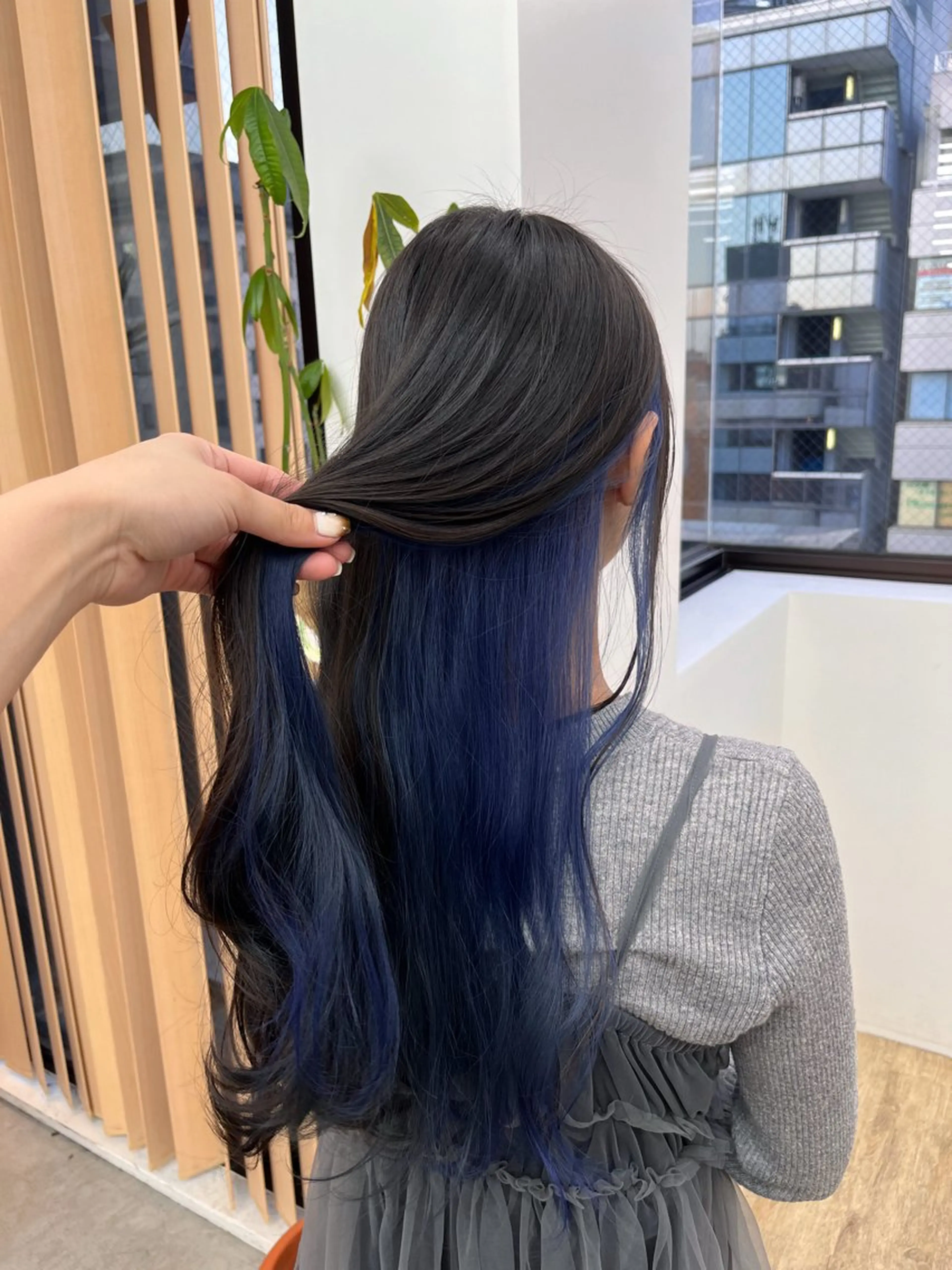 【💛ミニモ限定💛】インナーカラー🌈＋全体カラー＋内部補修トリートメント✨（Refaブラシ付🫧）の写真