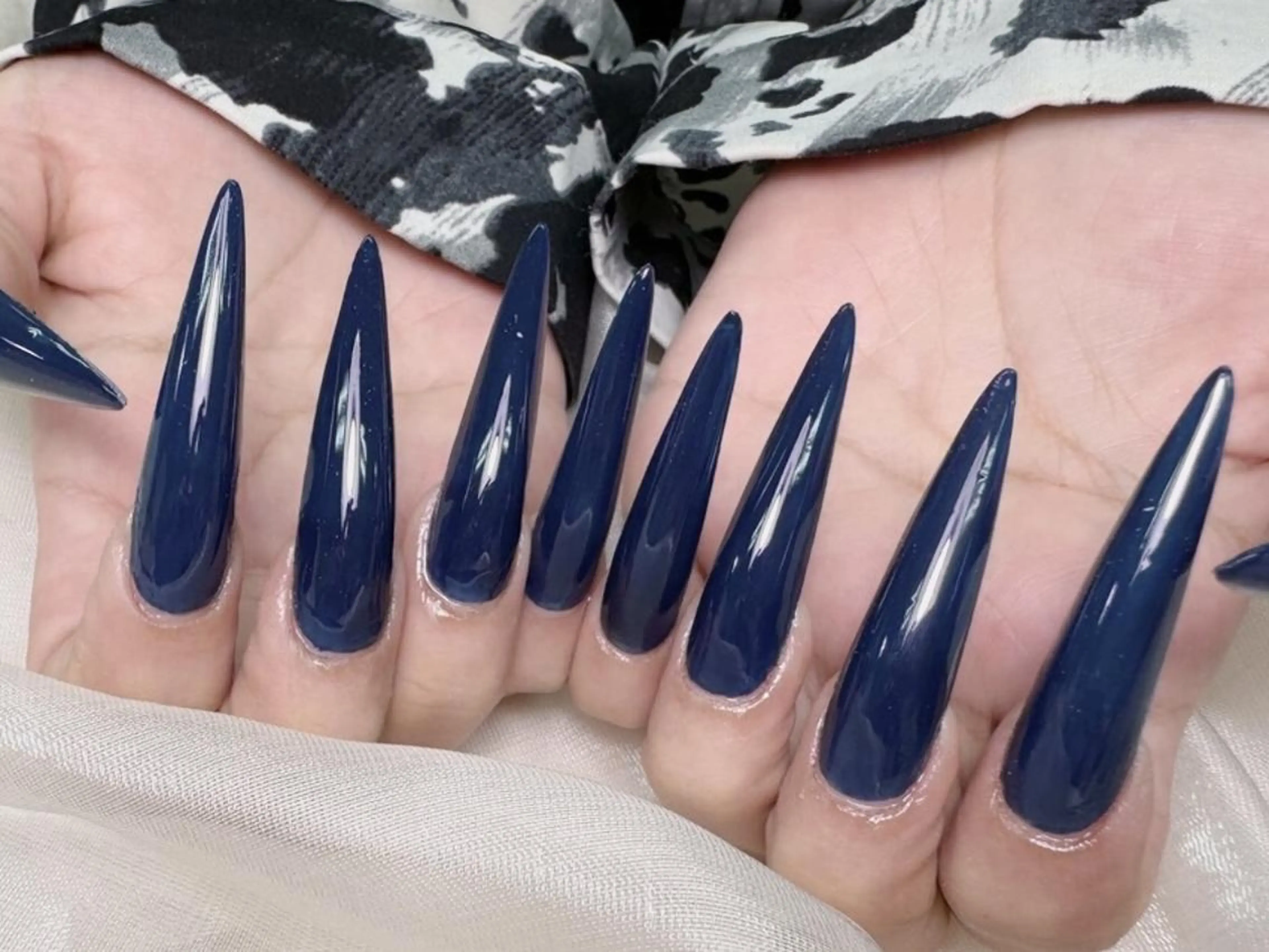 ネイル Rainrain💧 パーツ豊富、やり放題のネイルデザイン