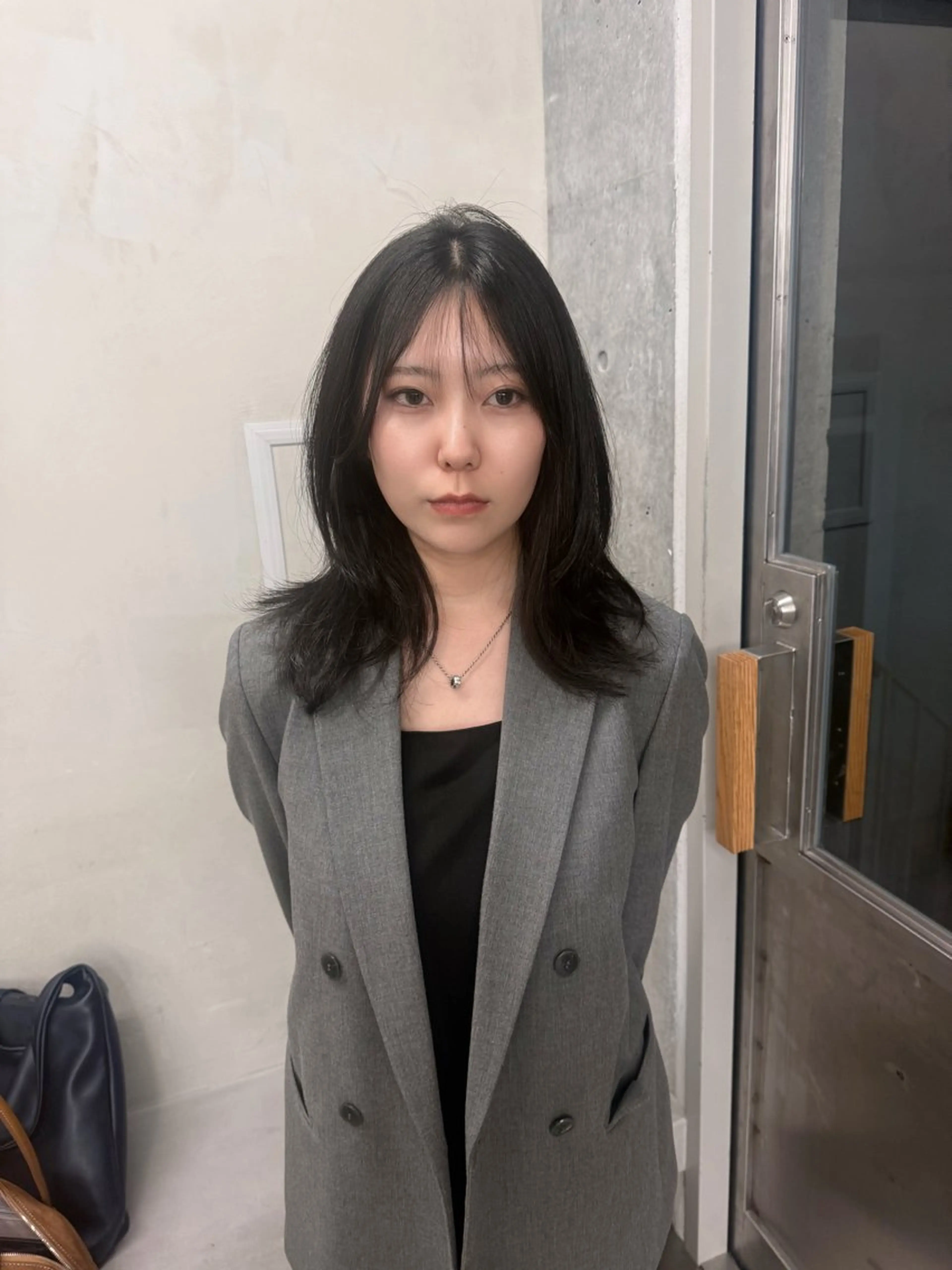 ロング ロングレイヤー アッシュ 顔周りカット 韓国風ヘア レイヤーカット カット 誰より丁寧なカット/ 小林輝/レイヤーのヘアスタイル