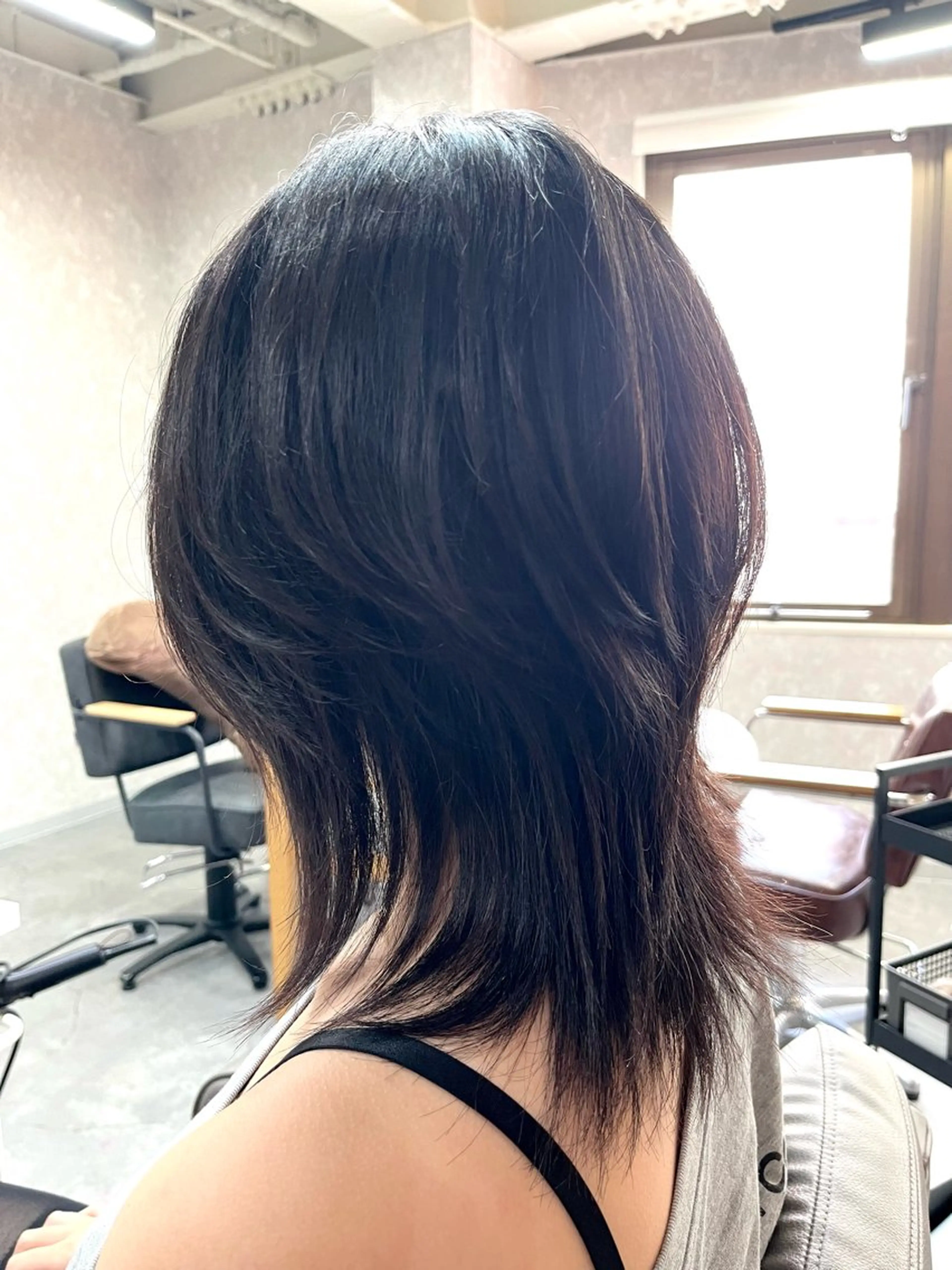 ミディアム 池田 真衣のヘアスタイル