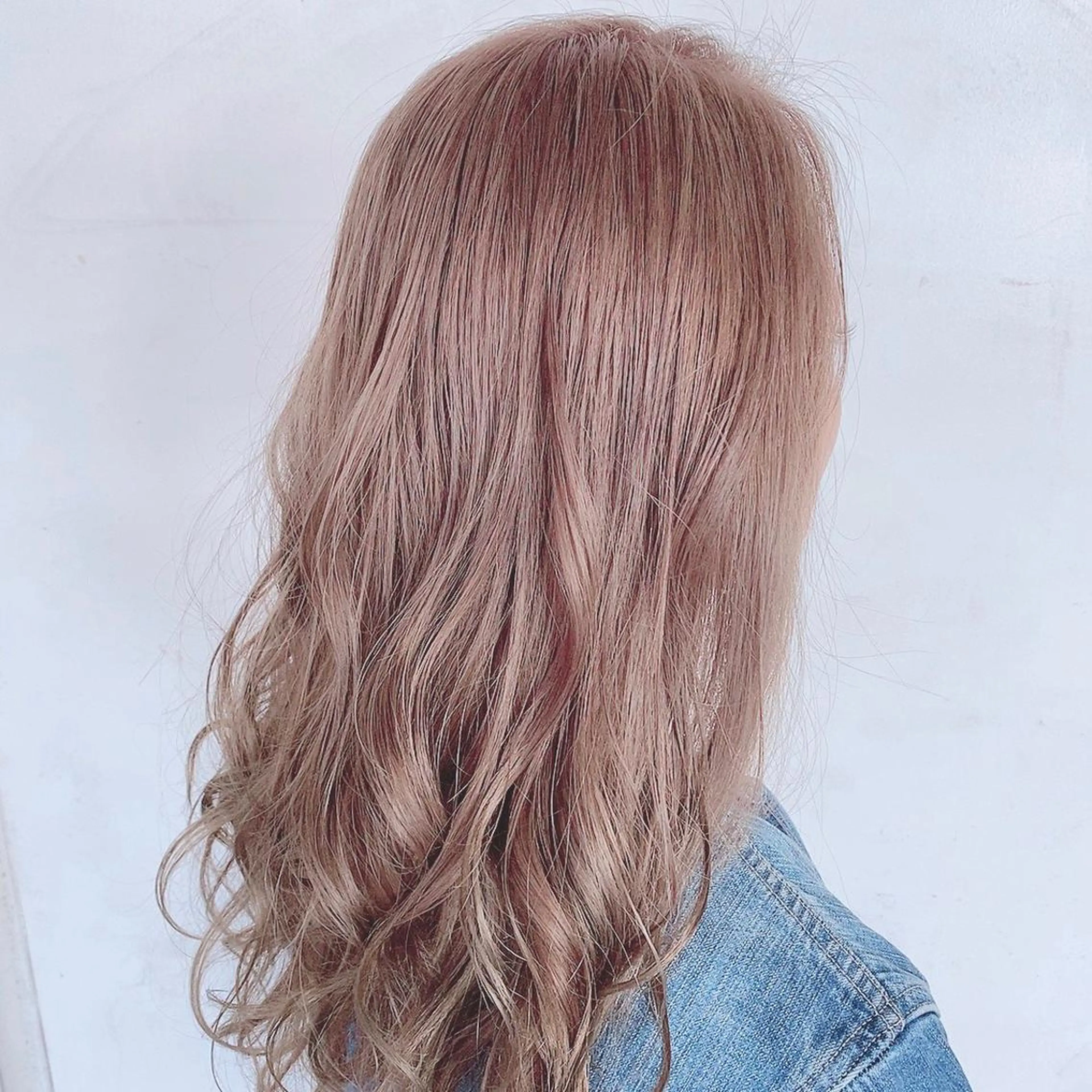 セミロング 派手髪支持率No1 Eisukeのヘアスタイル