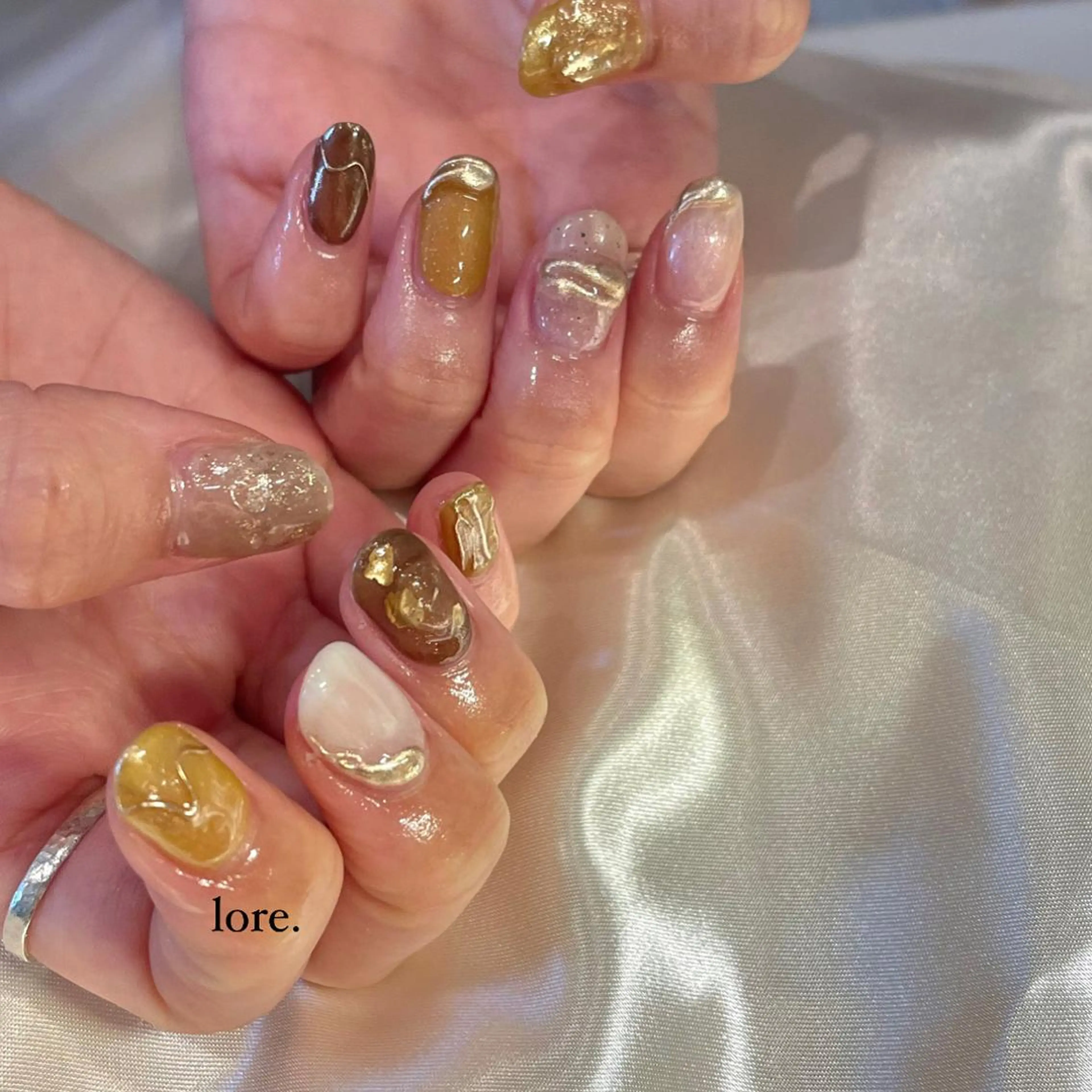ネイル lore. nailのネイルデザイン