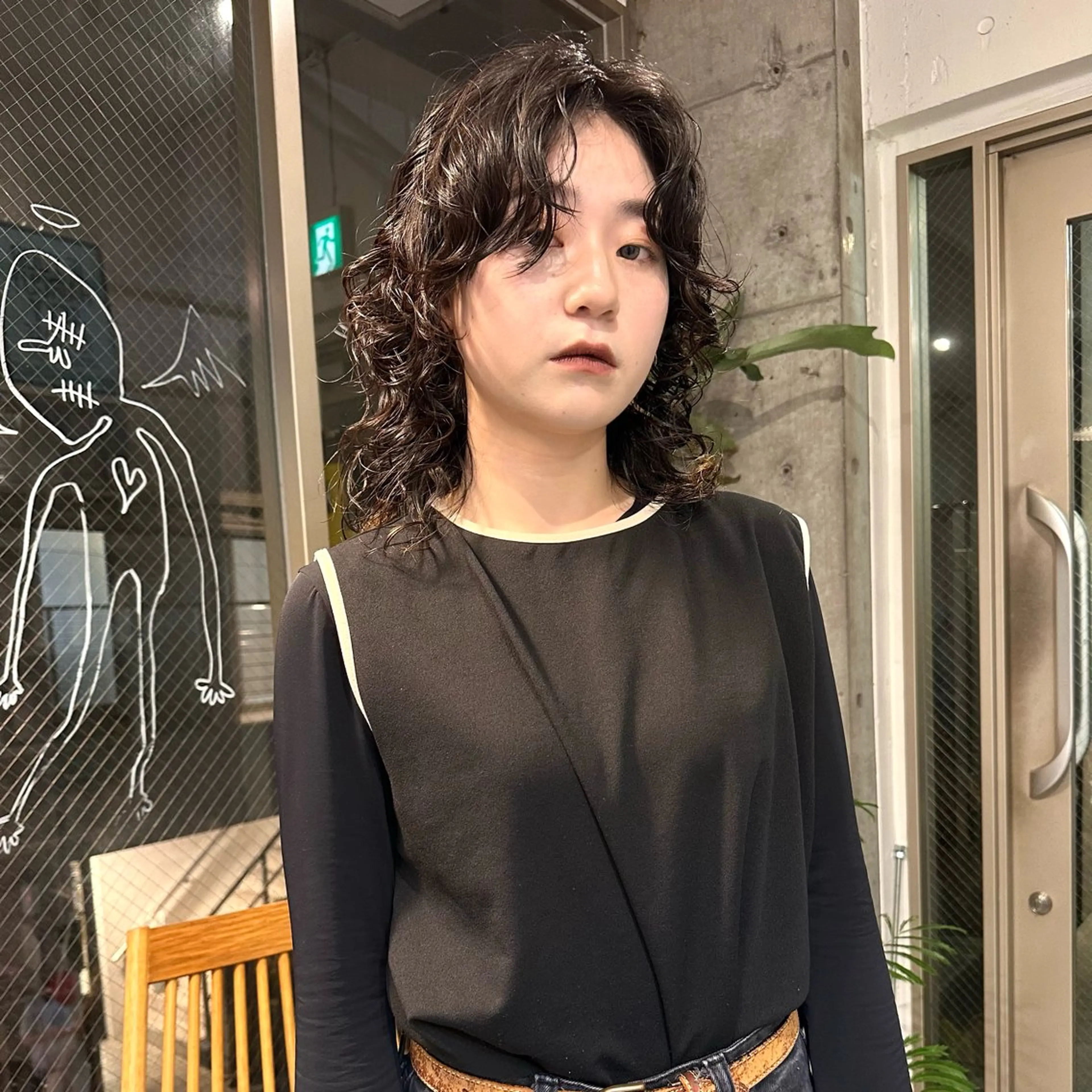 ミディアム パーマ ミディアムパーマ ウルフカット カット パーマ 🌈圧倒的デザイン パーマ　関和希のヘアスタイル