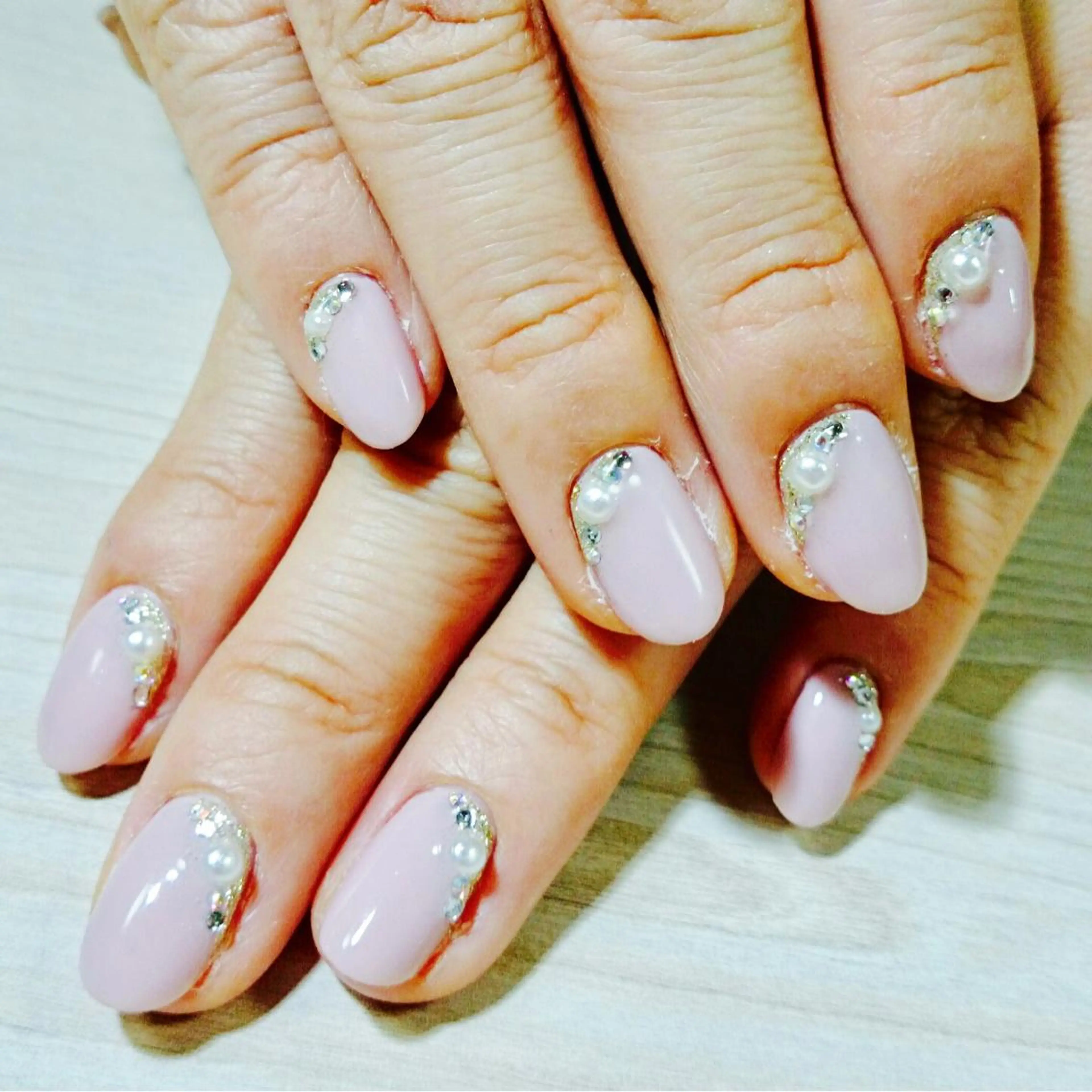 ネイル アートネイル 安藤 Charlotteのネイルデザイン