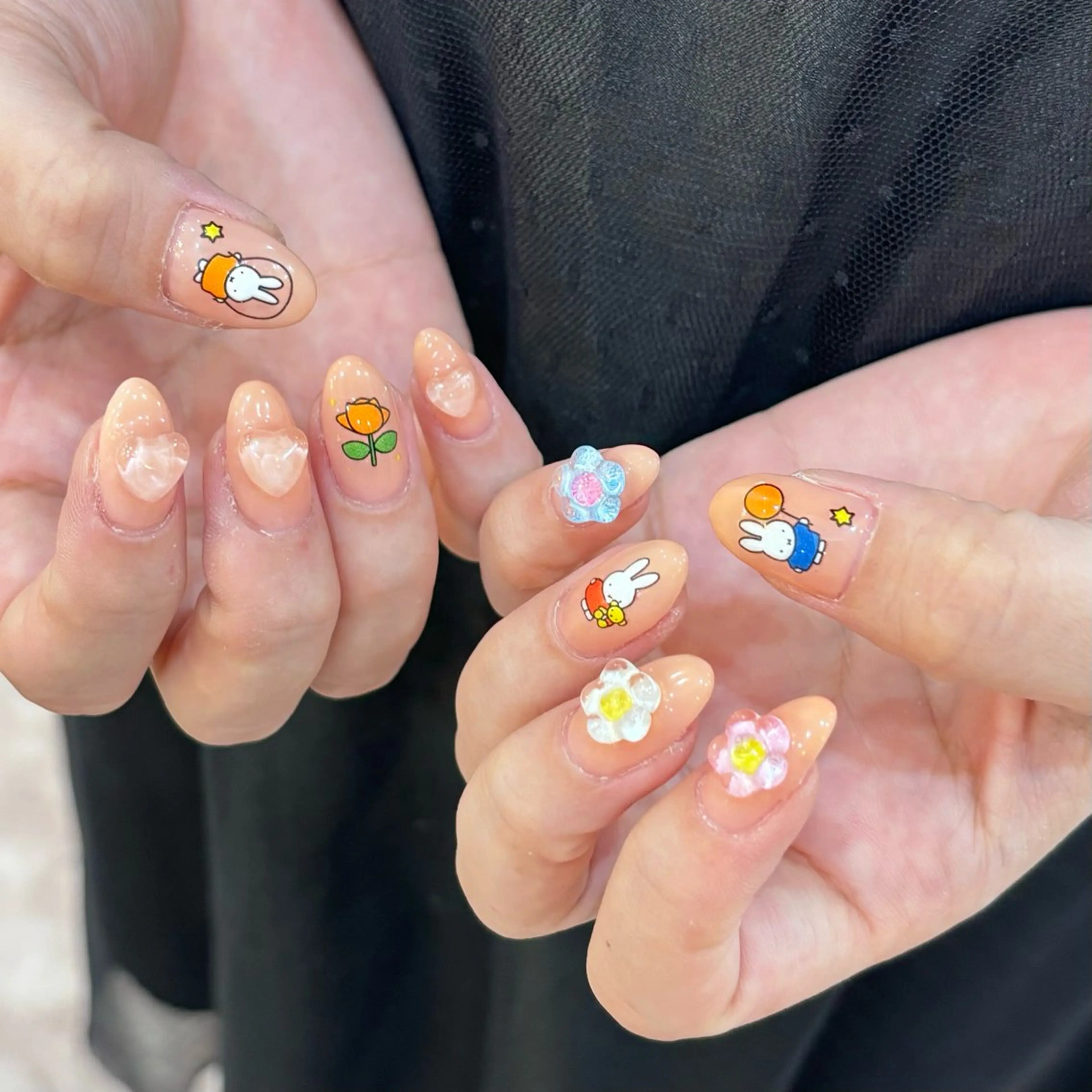 ネイル UnFLAIR KASUMIのネイルデザイン