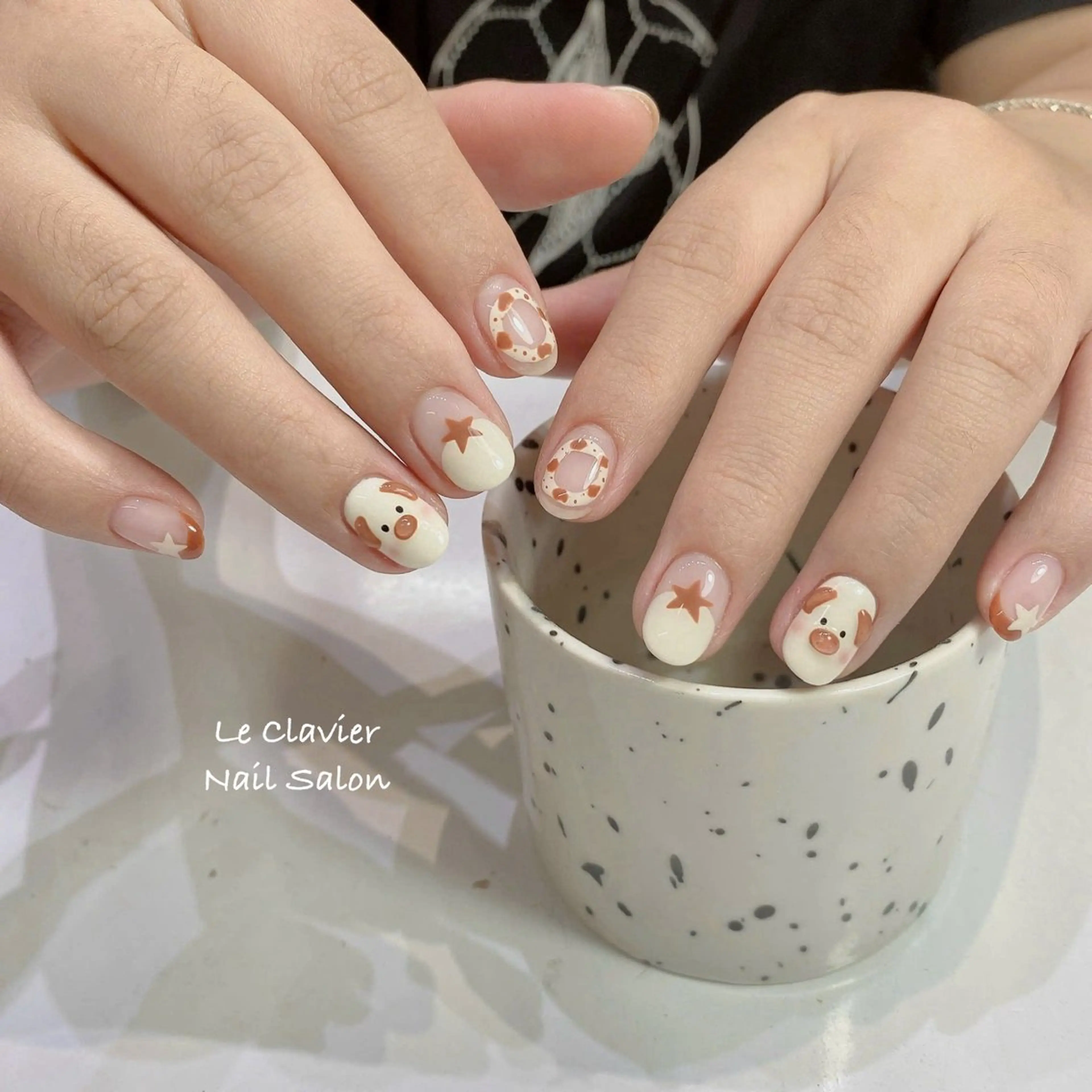 ネイル アートネイル オーロラネイル チークネイル 長さ出し フットネイル ハンドネイル ハンドケア Hazuki nailのネイルデザイン