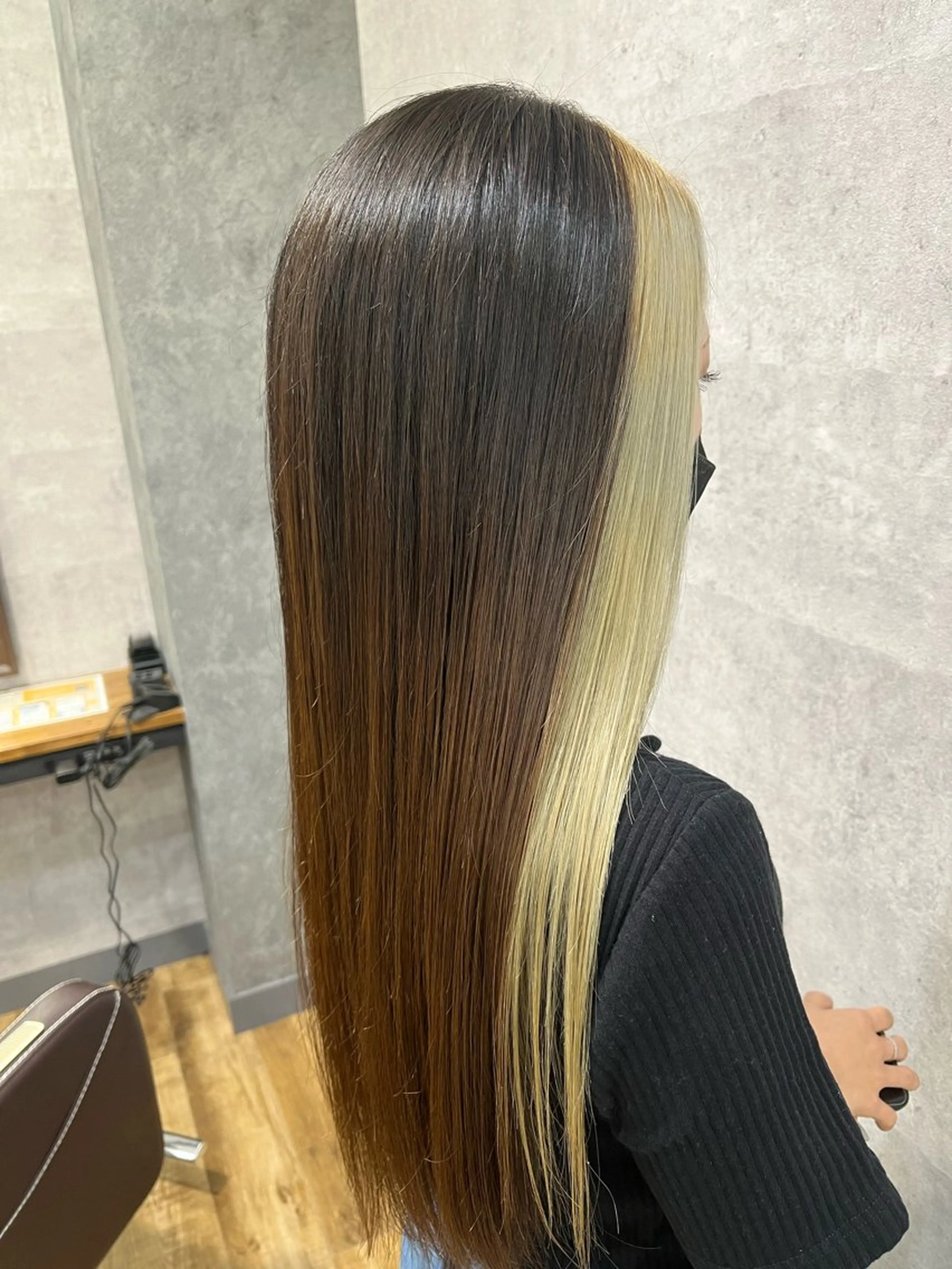 ロング カラー 山本 咲貴のヘアスタイル