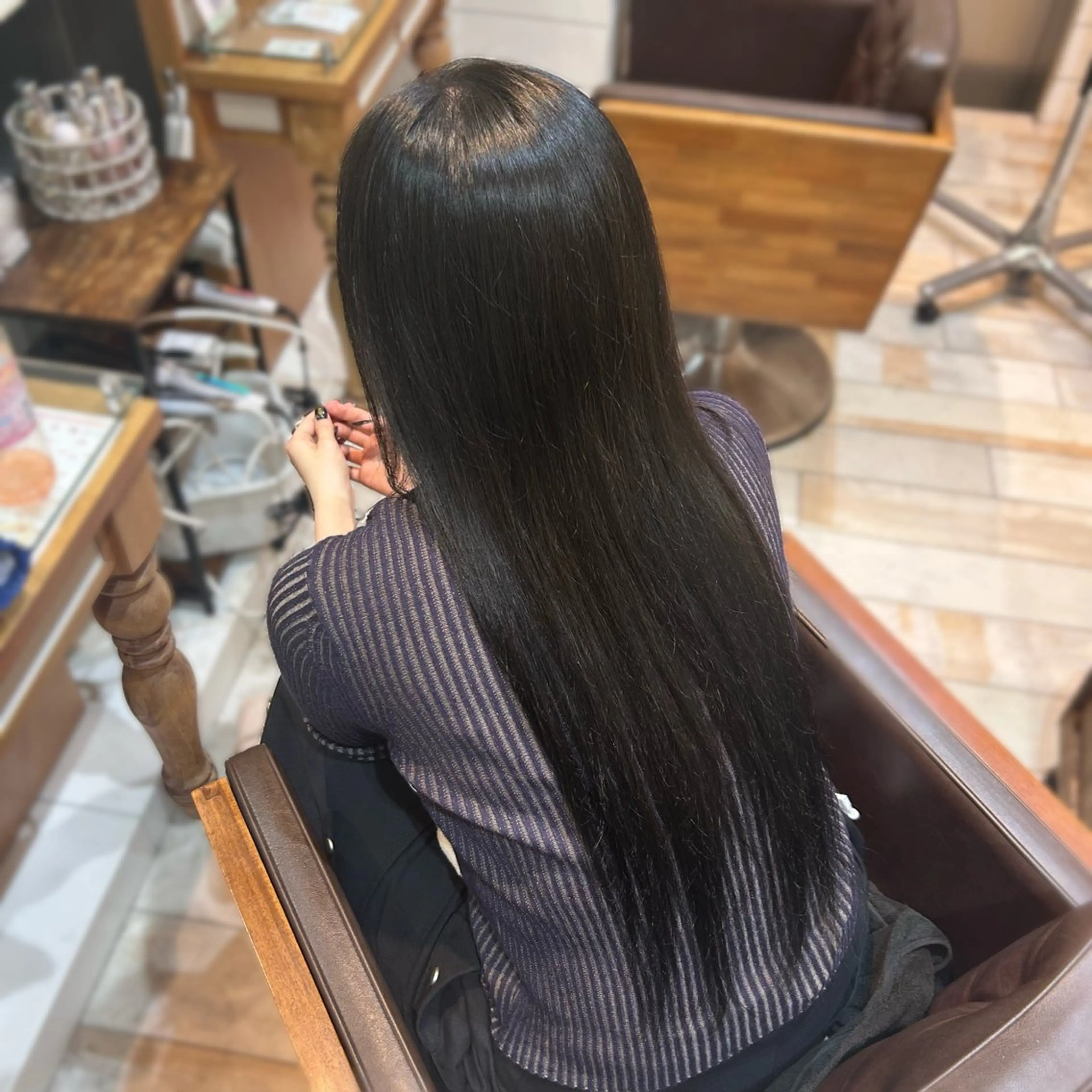 ロング カラー ヘアカラー トリートメント Rion/渋谷 /ブリーチなしカラーのヘアスタイル