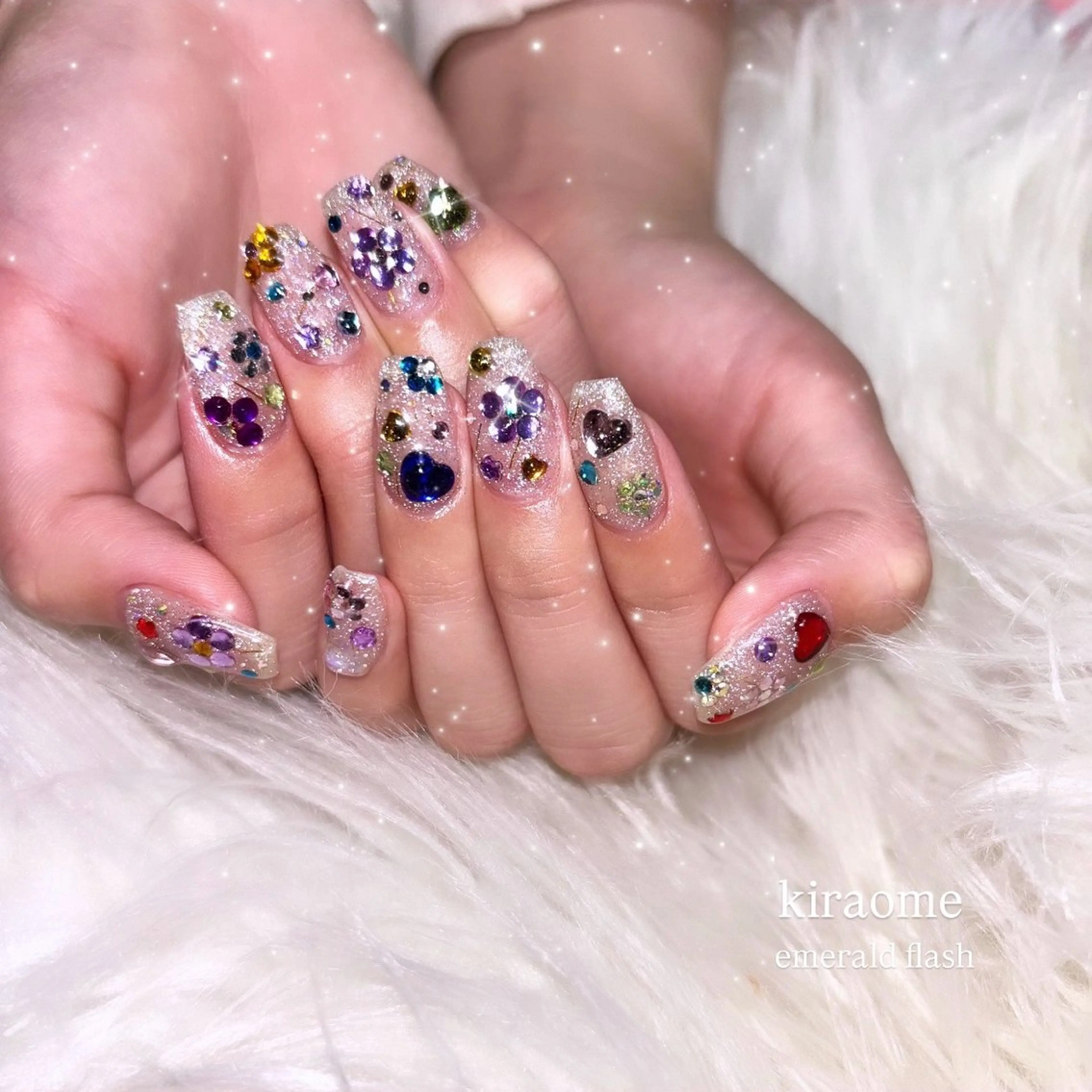 ネイル キラキラネイル 春ネイル ハンドネイル キラオメ Neneのネイルデザイン