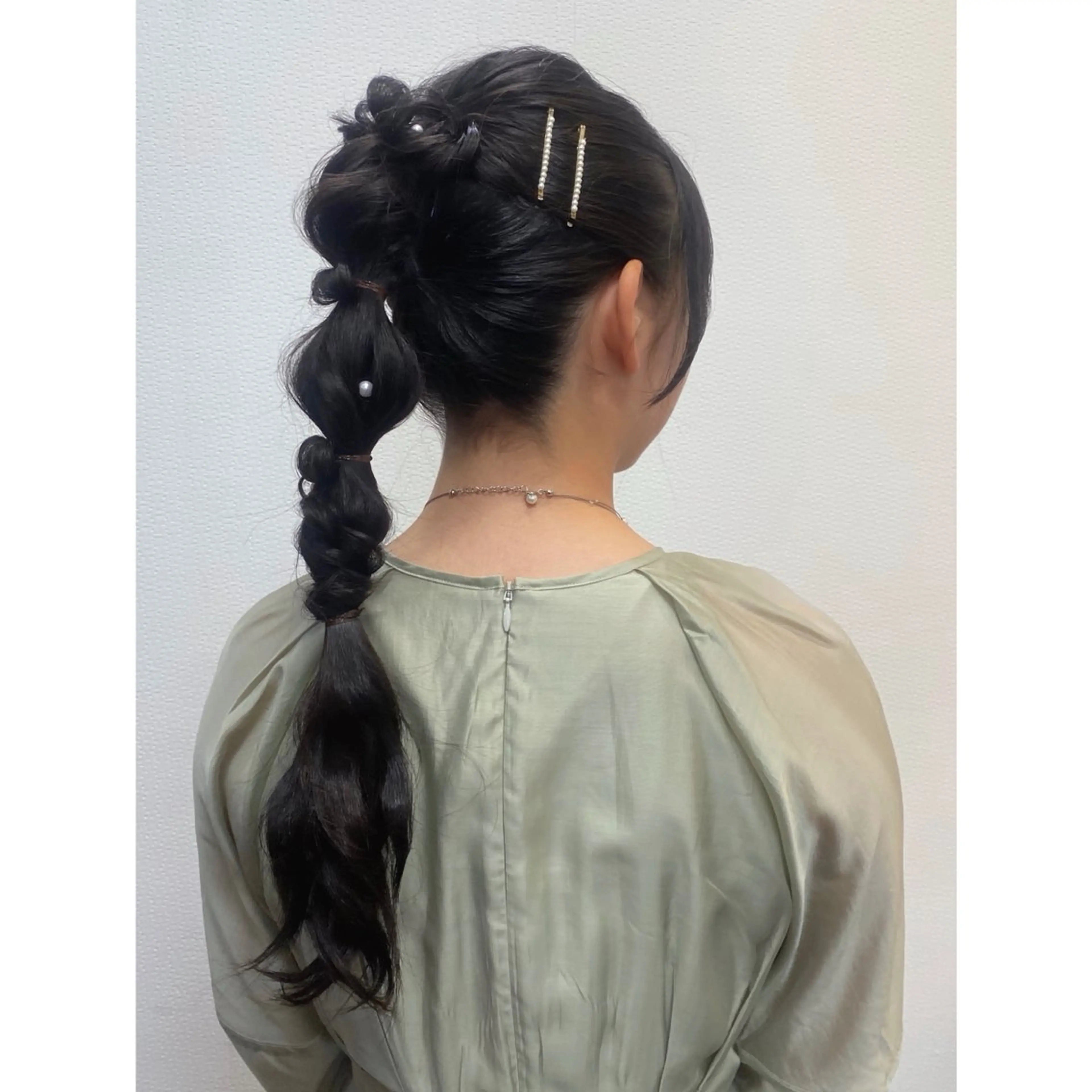 ロング ヘアアレンジ 🪞Kana｜透明感 カラー × 髪質改善のヘアスタイル