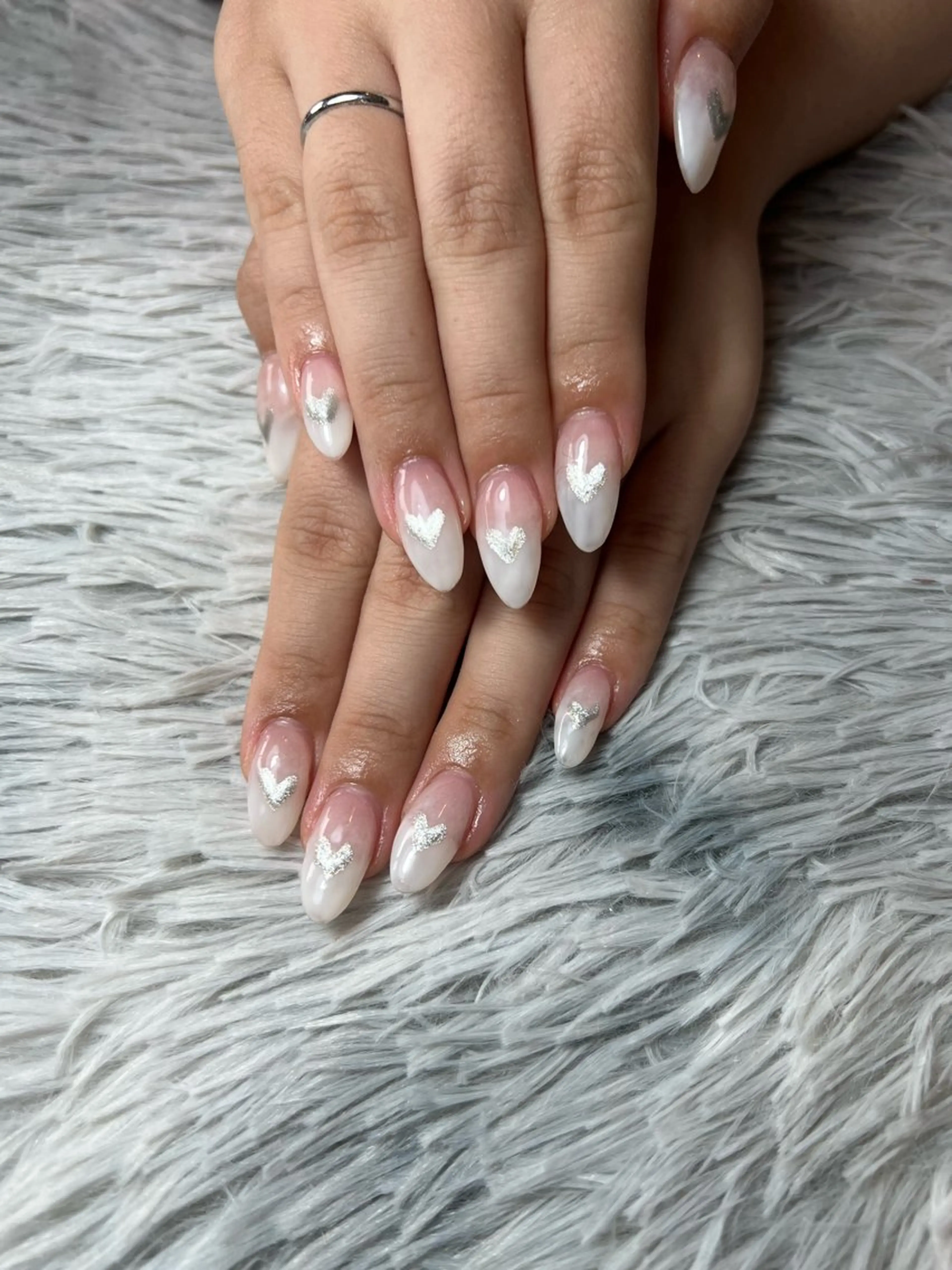 ネイル アートネイル ハート マグネットネイル スカルプネイル ハンドネイル シェヌネイル JURAのネイルデザイン