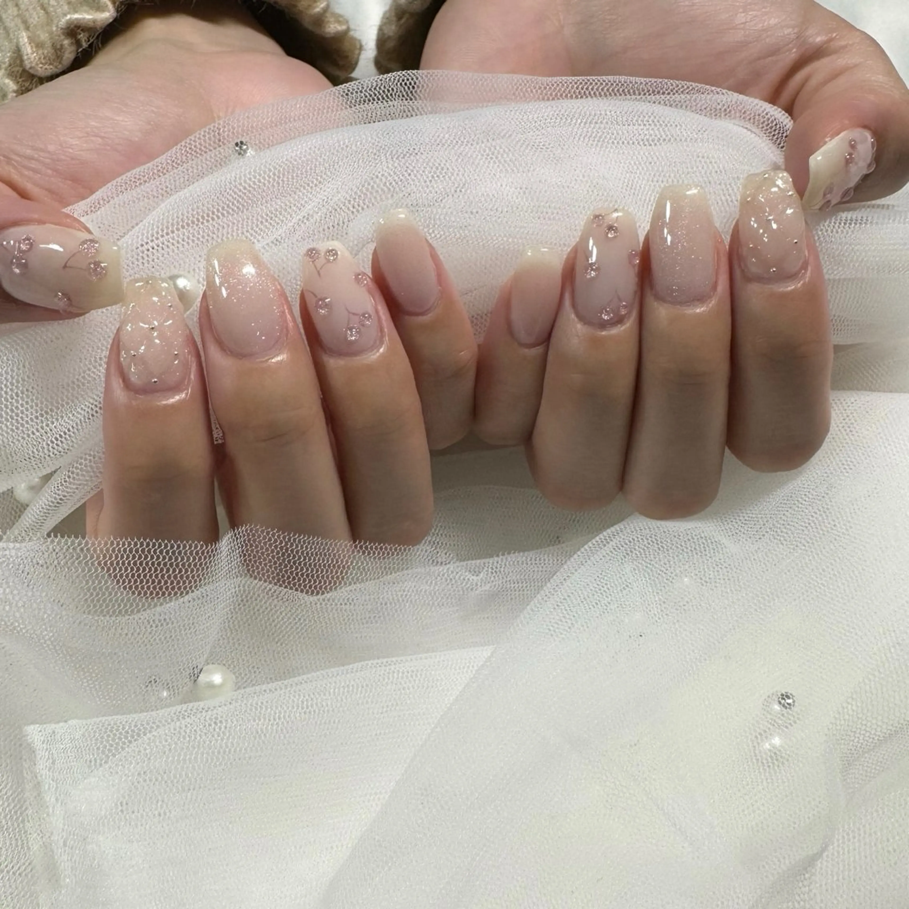 ネイル ジェルネイル 東 千夏のネイルデザイン