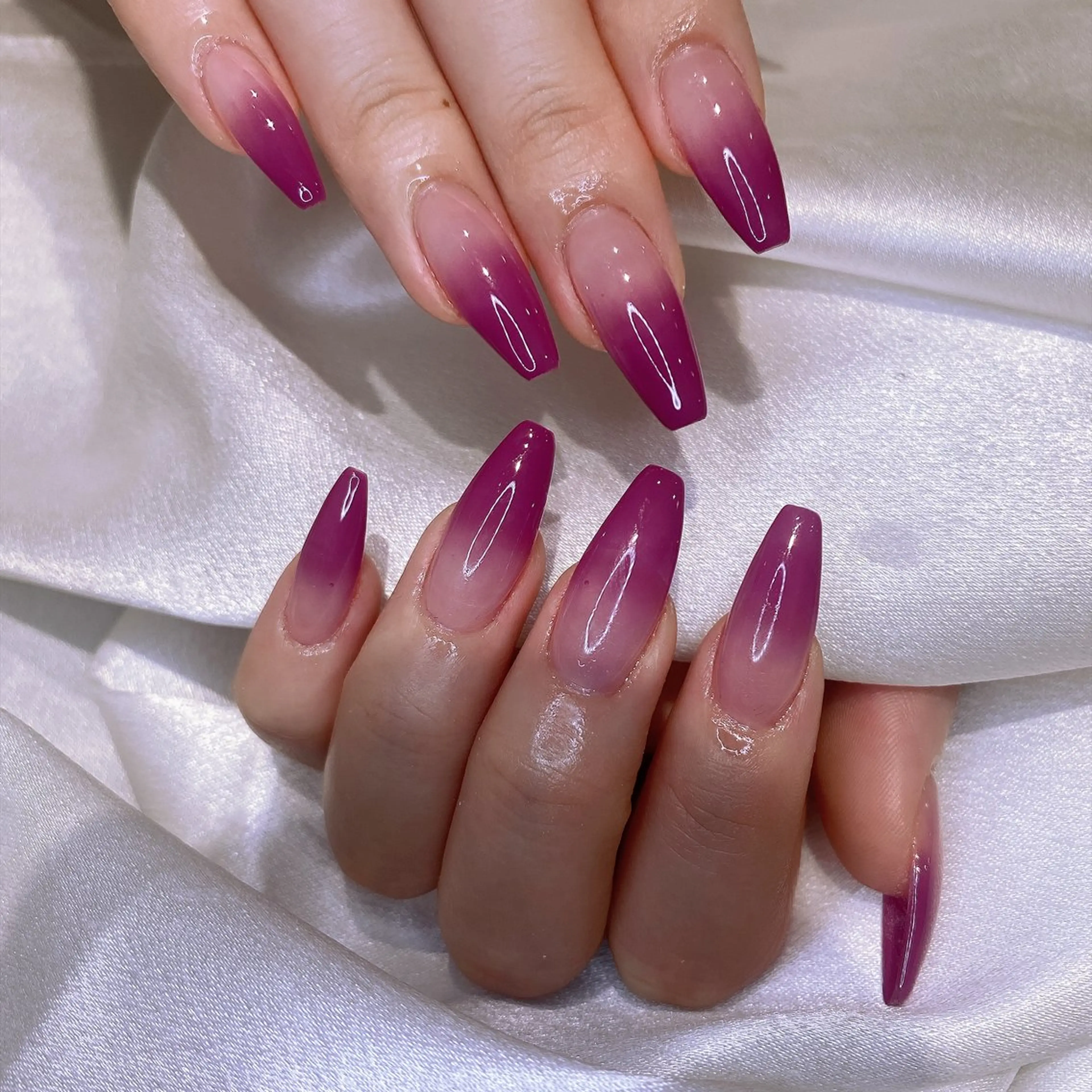 ネイル 長さ出し専門店 RIRIのネイルデザイン