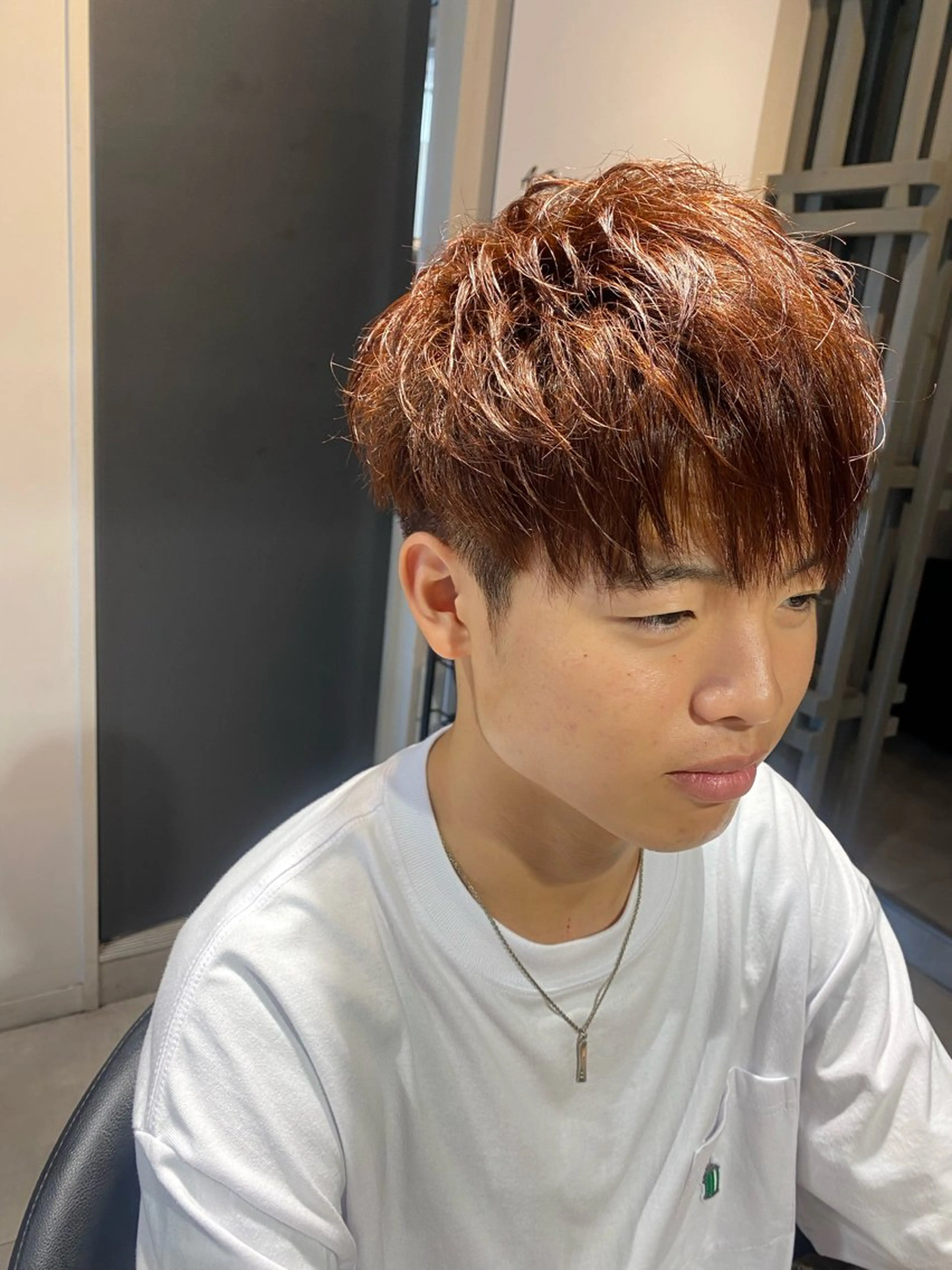 ショート カラー メンズ カット ヘアカラー トリートメント 似合う髪型が 分からない方へのヘアスタイル