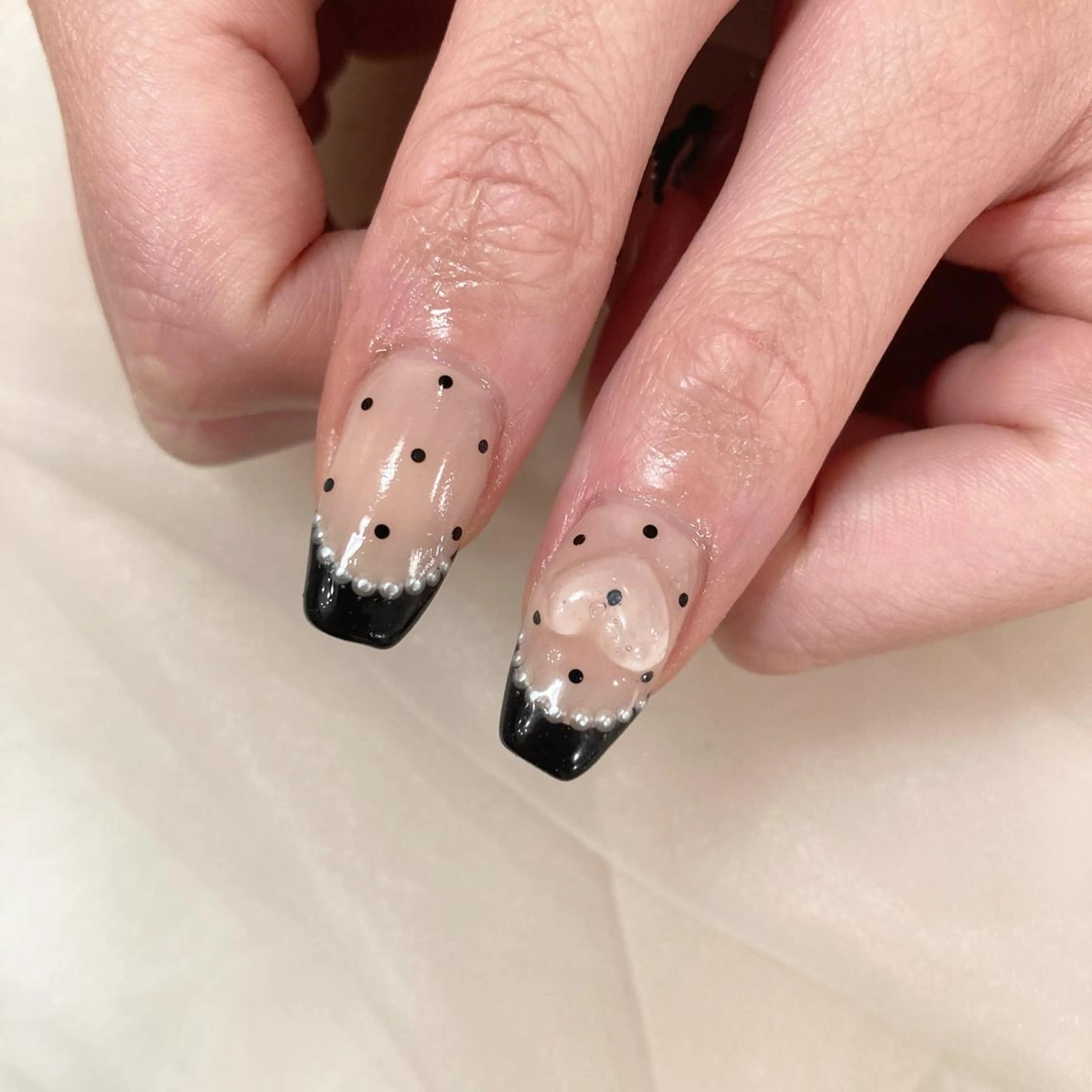 ネイル ハンドネイル GO TODAY SHAiRE SALON 表参道colore店所属・emmi nailのネイルデザイン