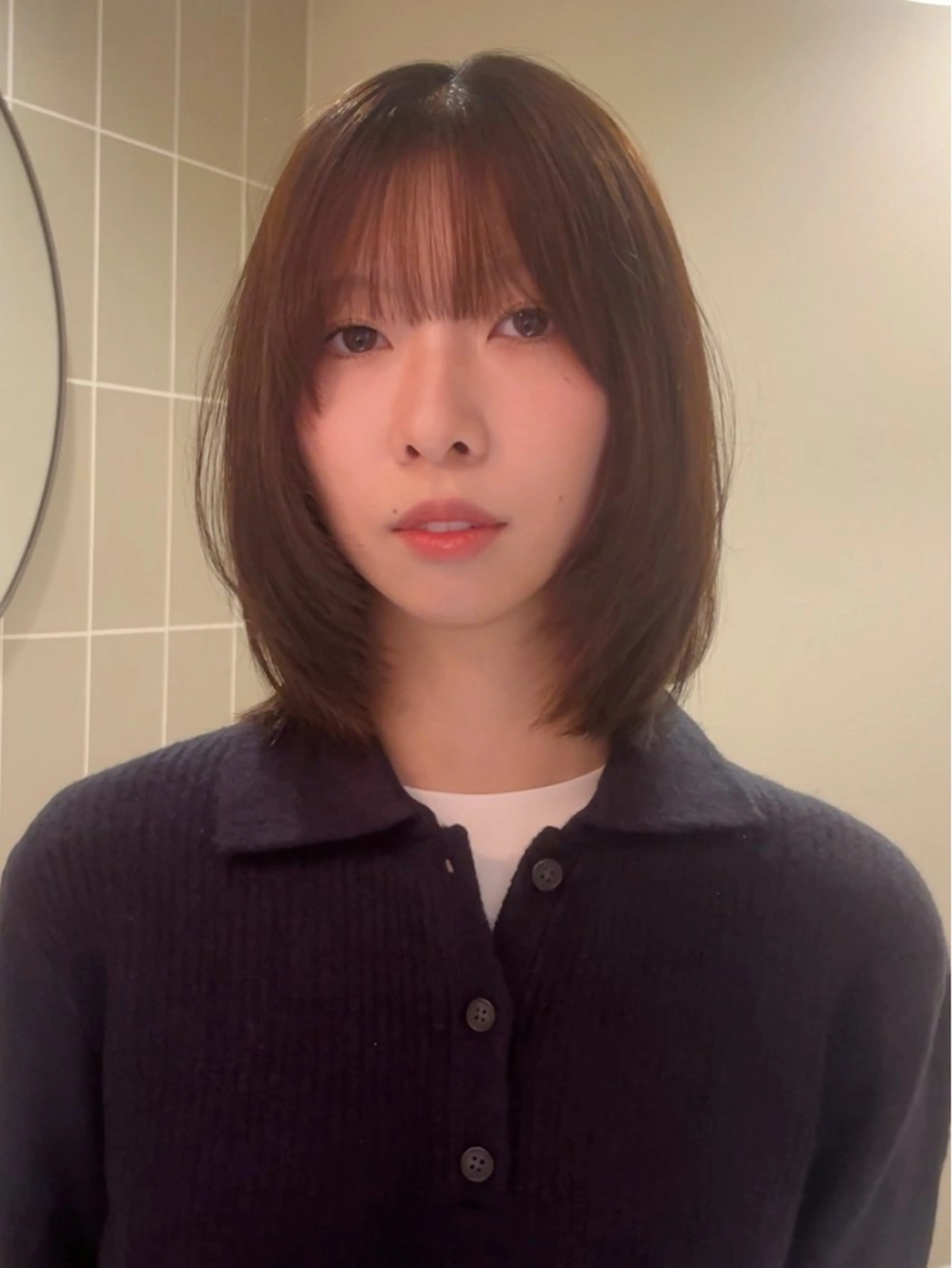 ミディアム -みつま はるな-のヘアスタイル