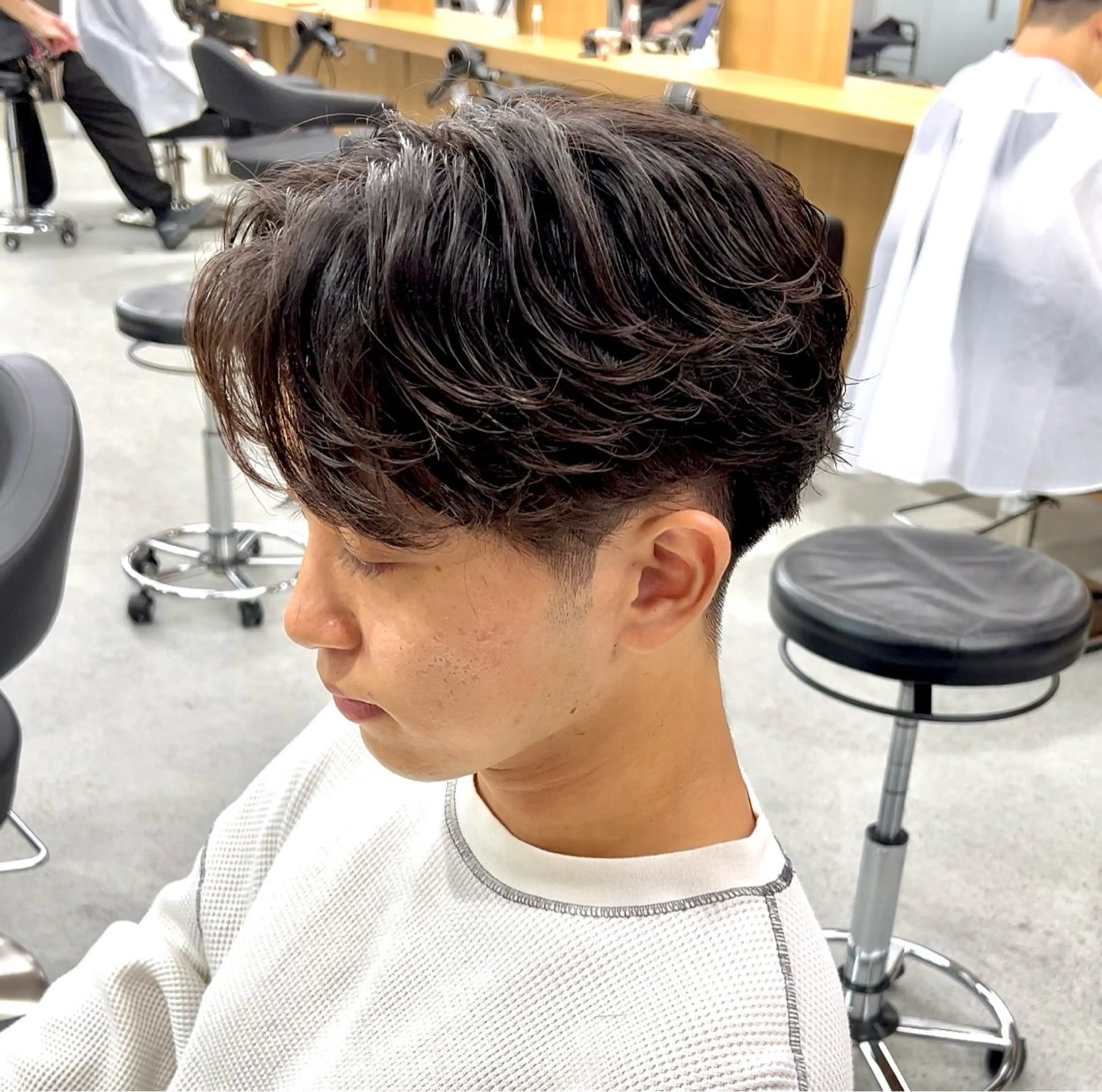 パーマ メンズ カット パーマ 新世代パーマ⚡️ の達人トモ⚡️のヘアスタイル