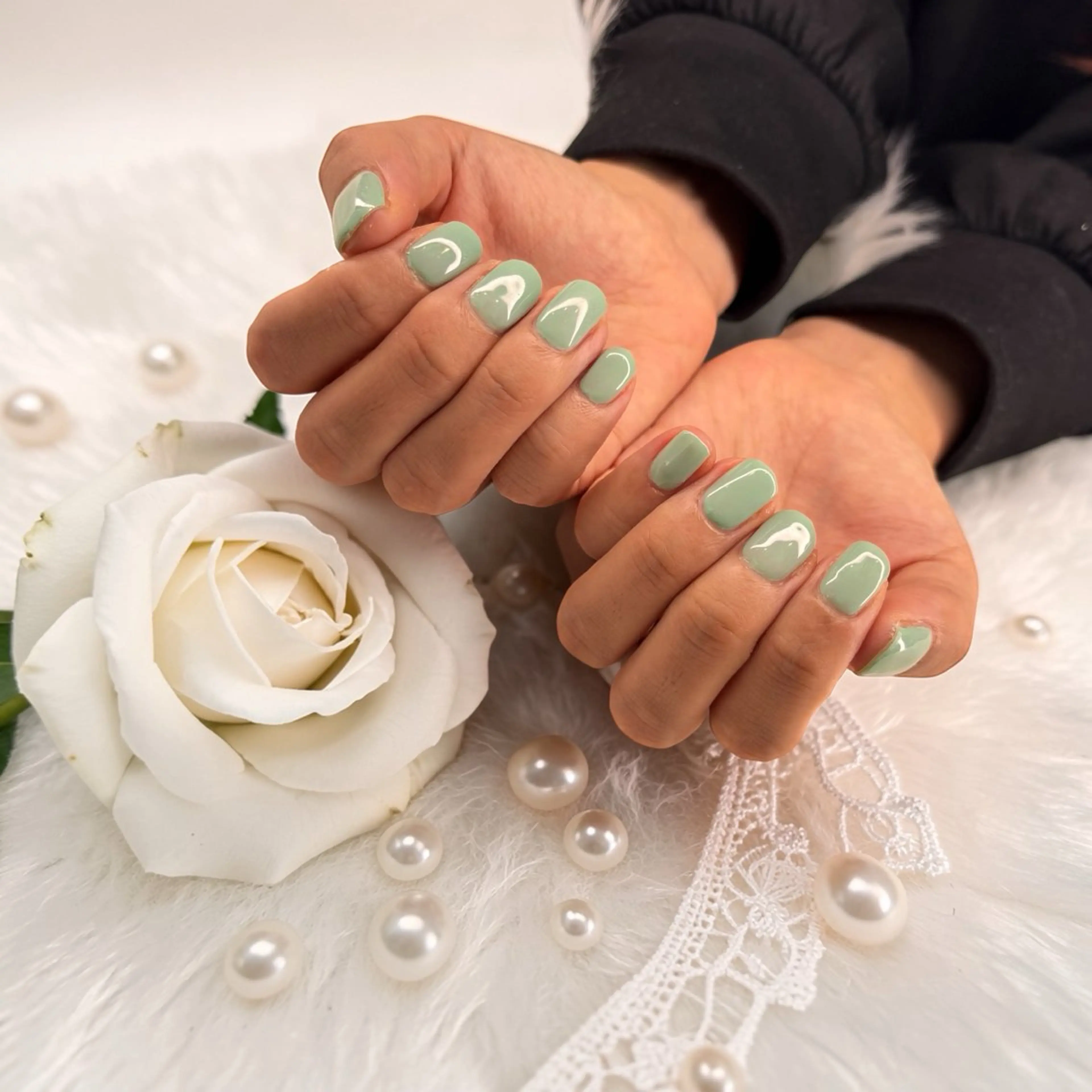 ネイル グリーン 春ネイル pdh浜松 『ナギサ』のネイルデザイン