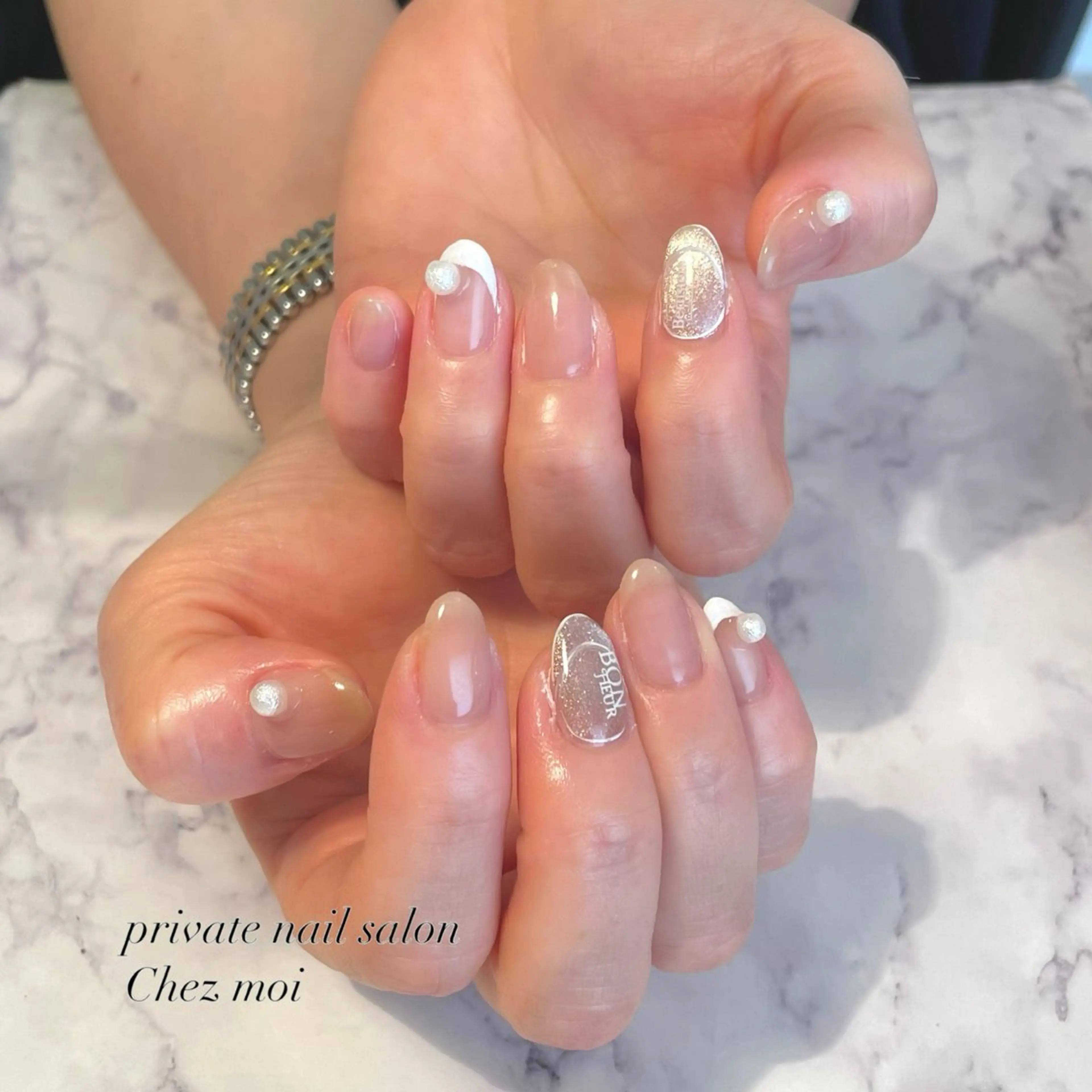 ネイル KOMINE TOMOKOのネイルデザイン