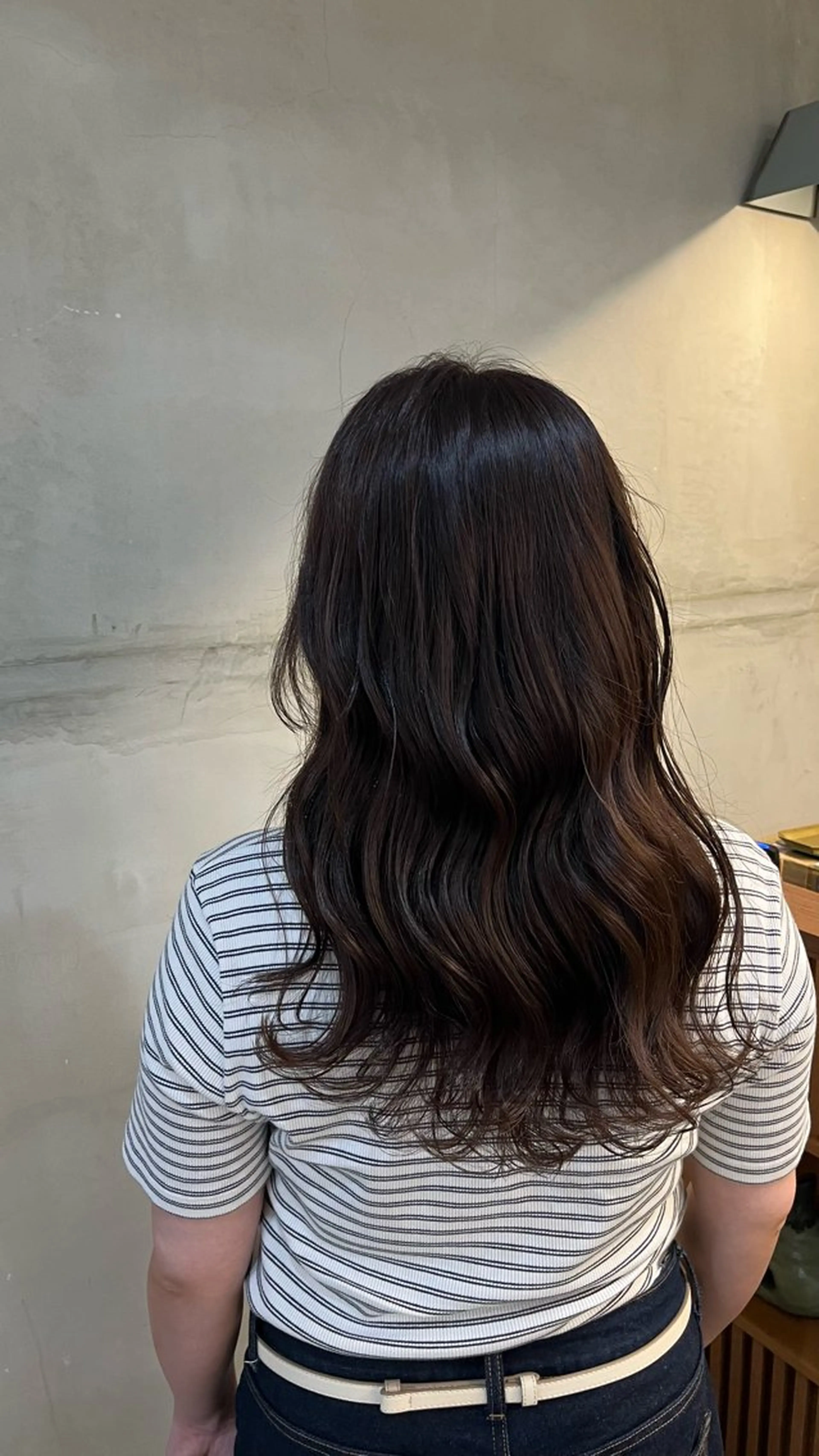 ロング カラー ブラウンカラー チョコレートブラウン 中尾咲音垢抜けカット お任せくださいのヘアスタイル