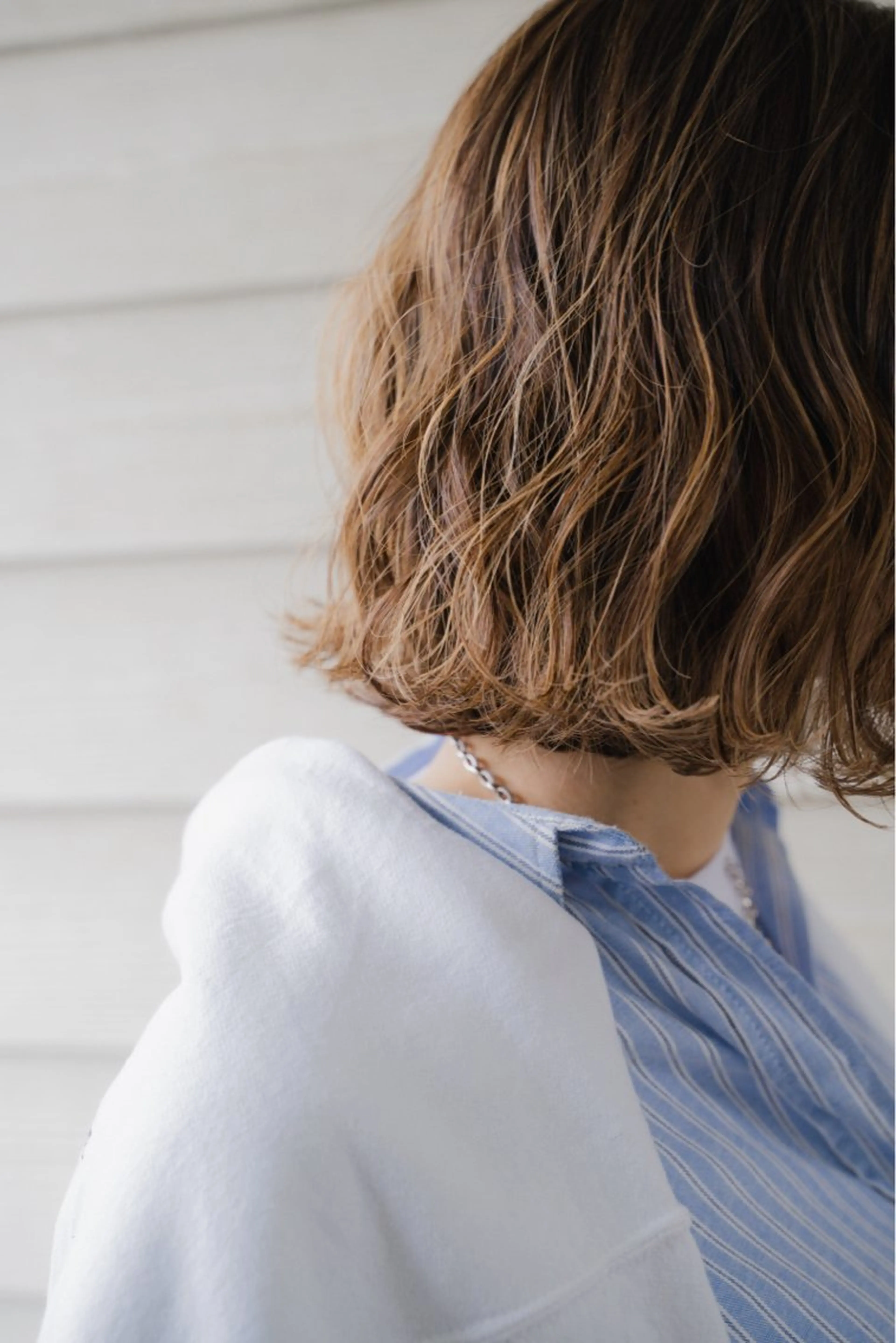 ミディアム カラー カンノ シュンのヘアスタイル