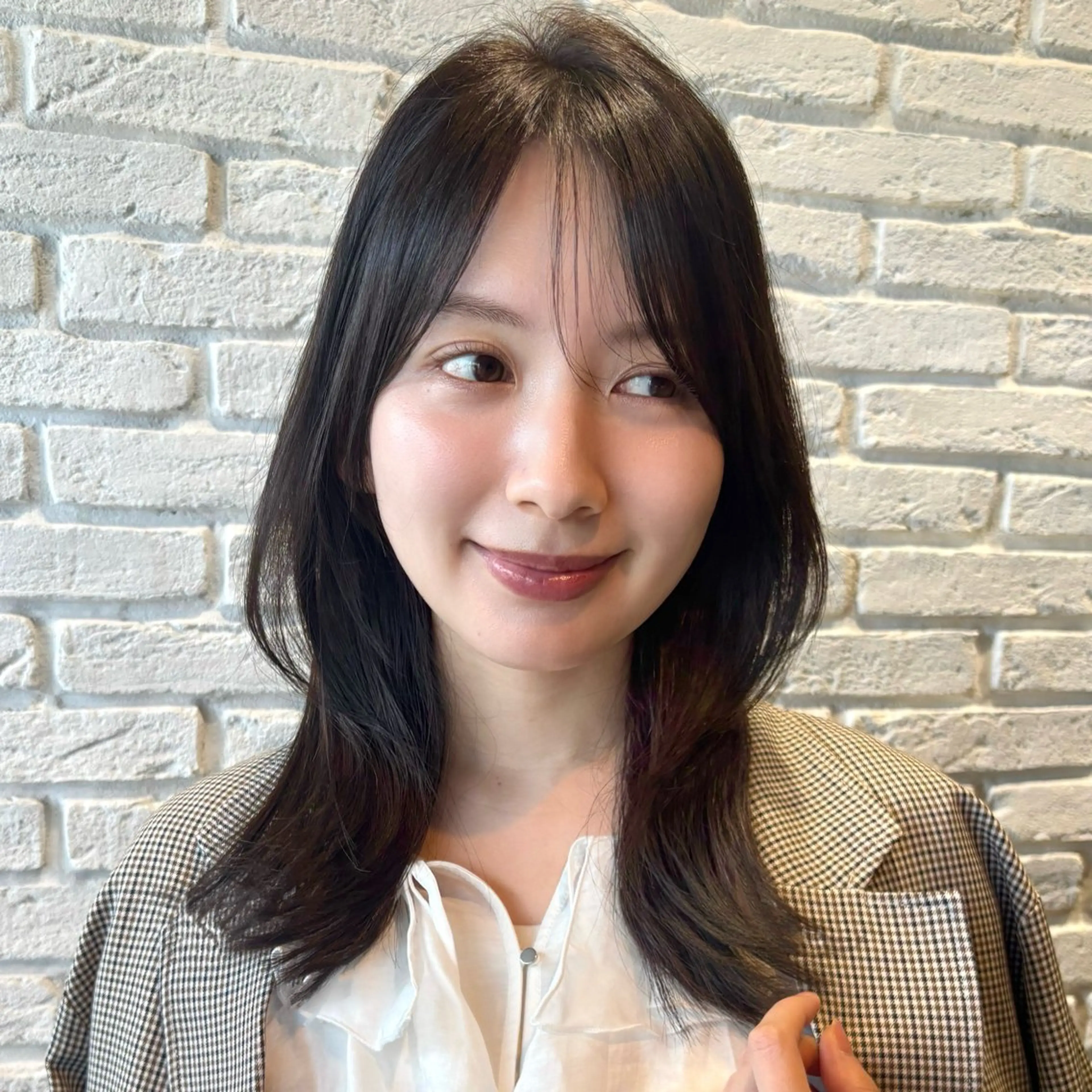 ミディアム カラー ベージュカラー 透明感カラー グレージュ オリーブカラー くびれヘア カット ヘアカラー トリートメント 顔まわり🥨レイヤー /透明感/水口舞奈のヘアスタイル