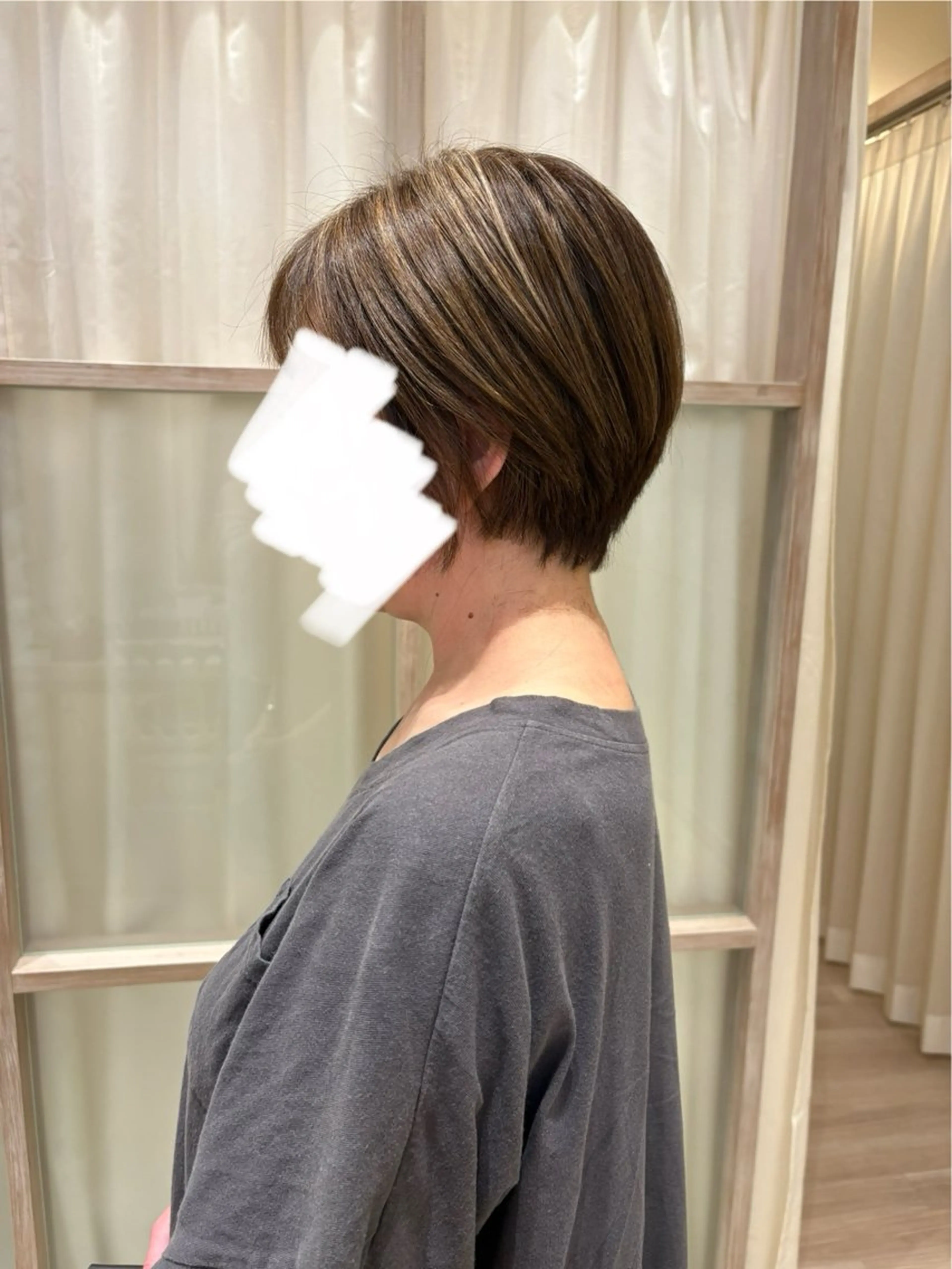 ショート 加藤 風花のヘアスタイル