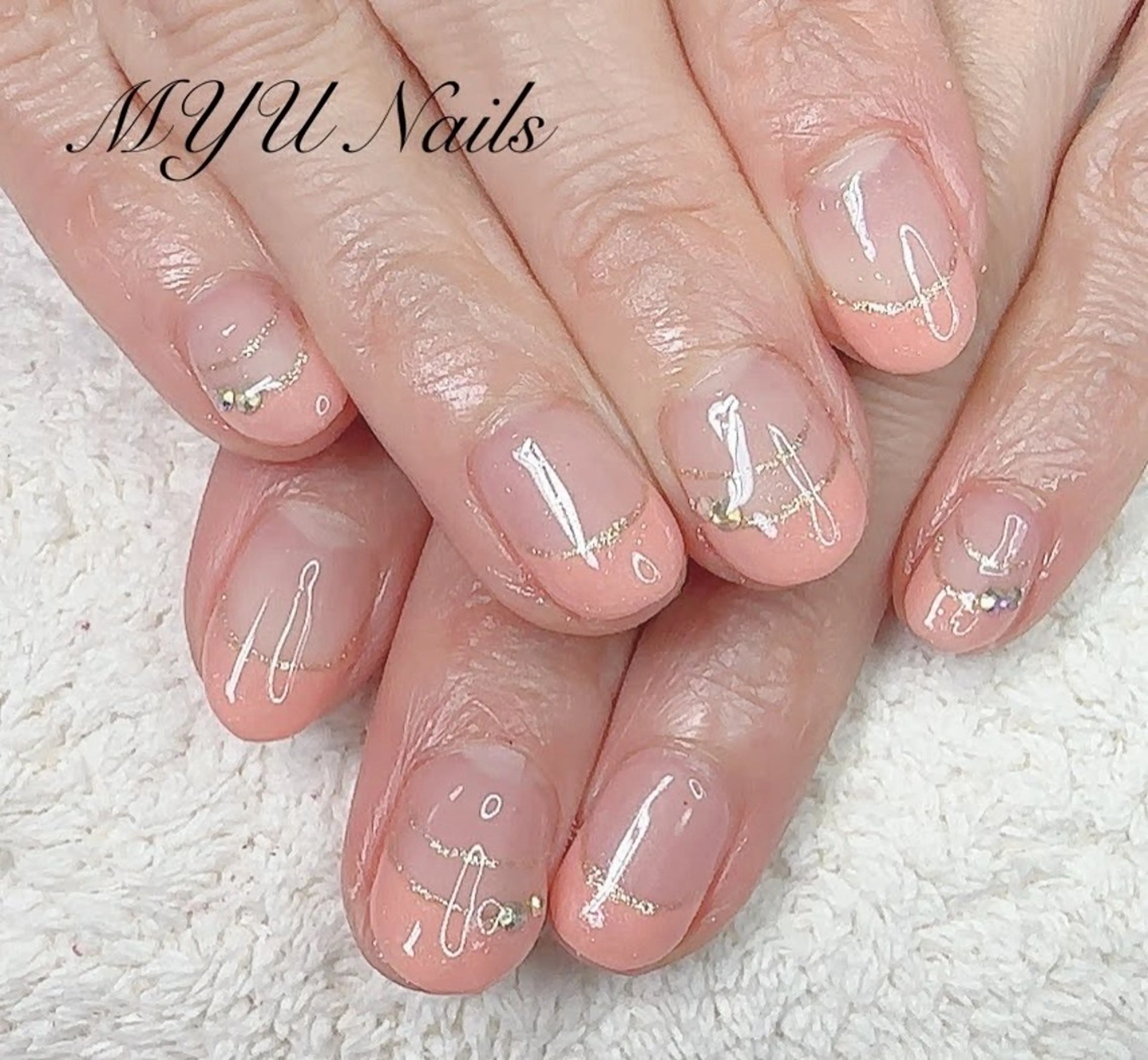 ネイル フレンチネイル ハンドネイル ニュアンスネイル🌈 MYU Nailsのネイルデザイン