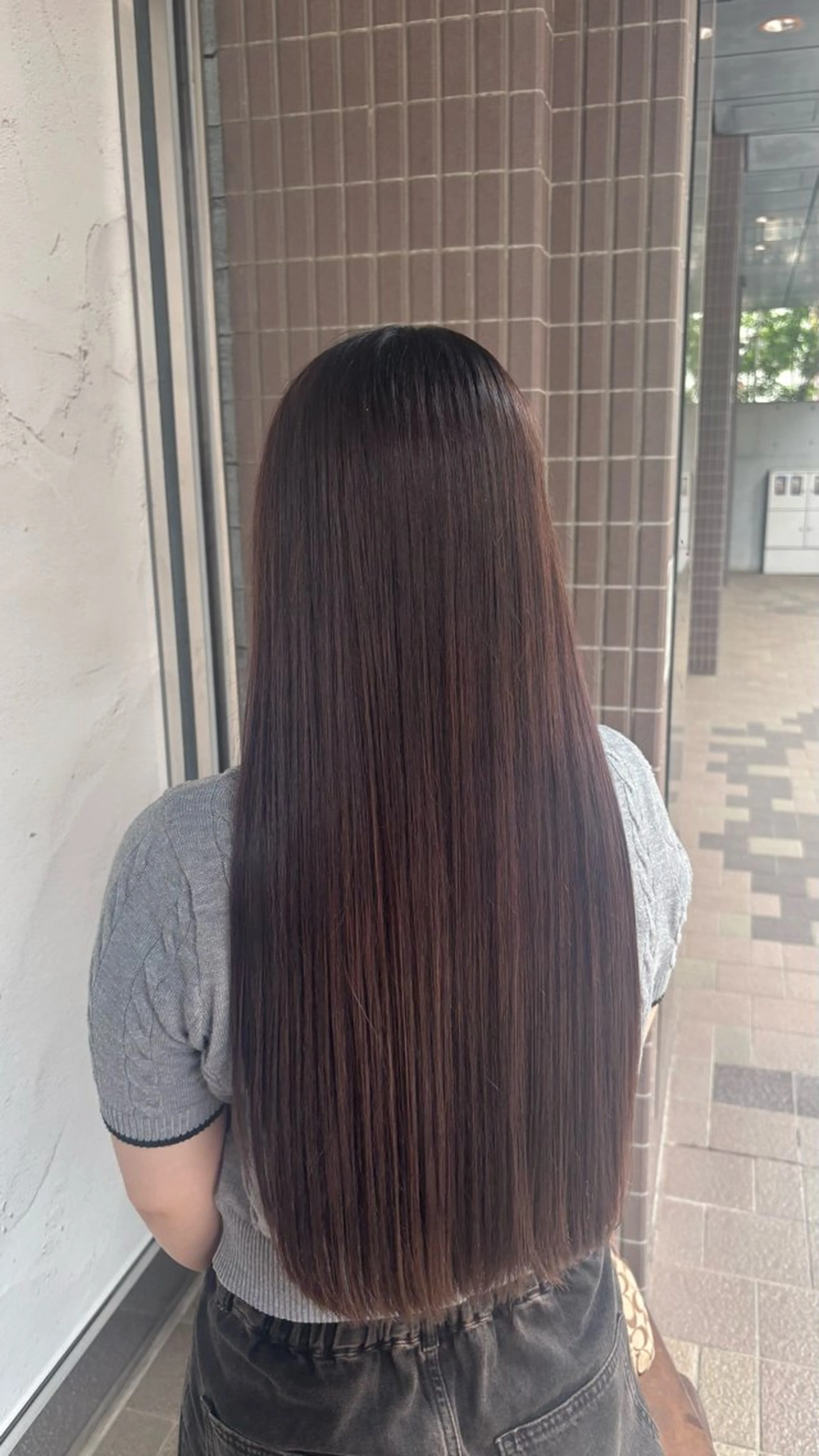 ロング カラー 小池 かなこのヘアスタイル