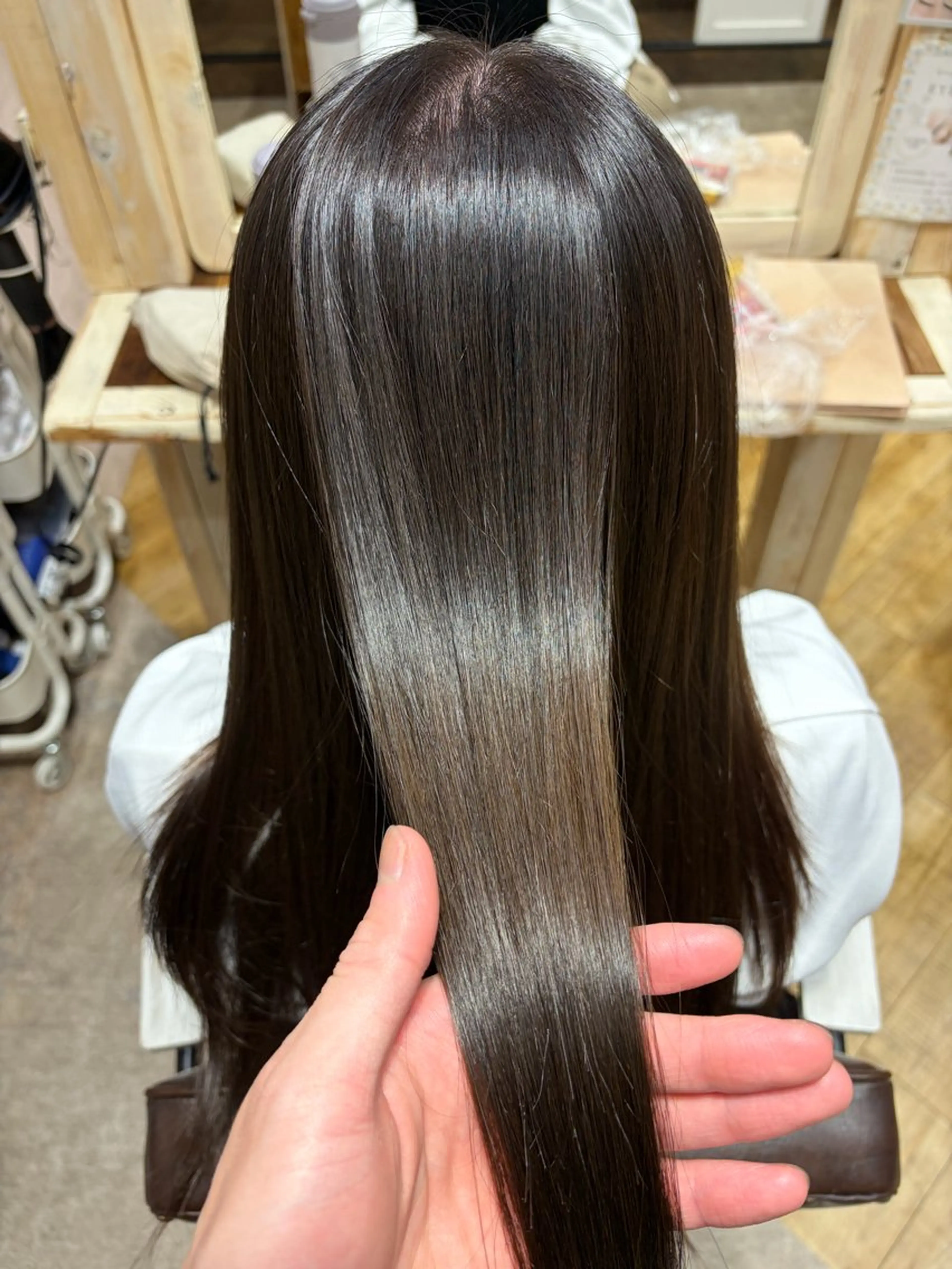 ロング 辻　メンズカット ハイライトカラーのヘアスタイル