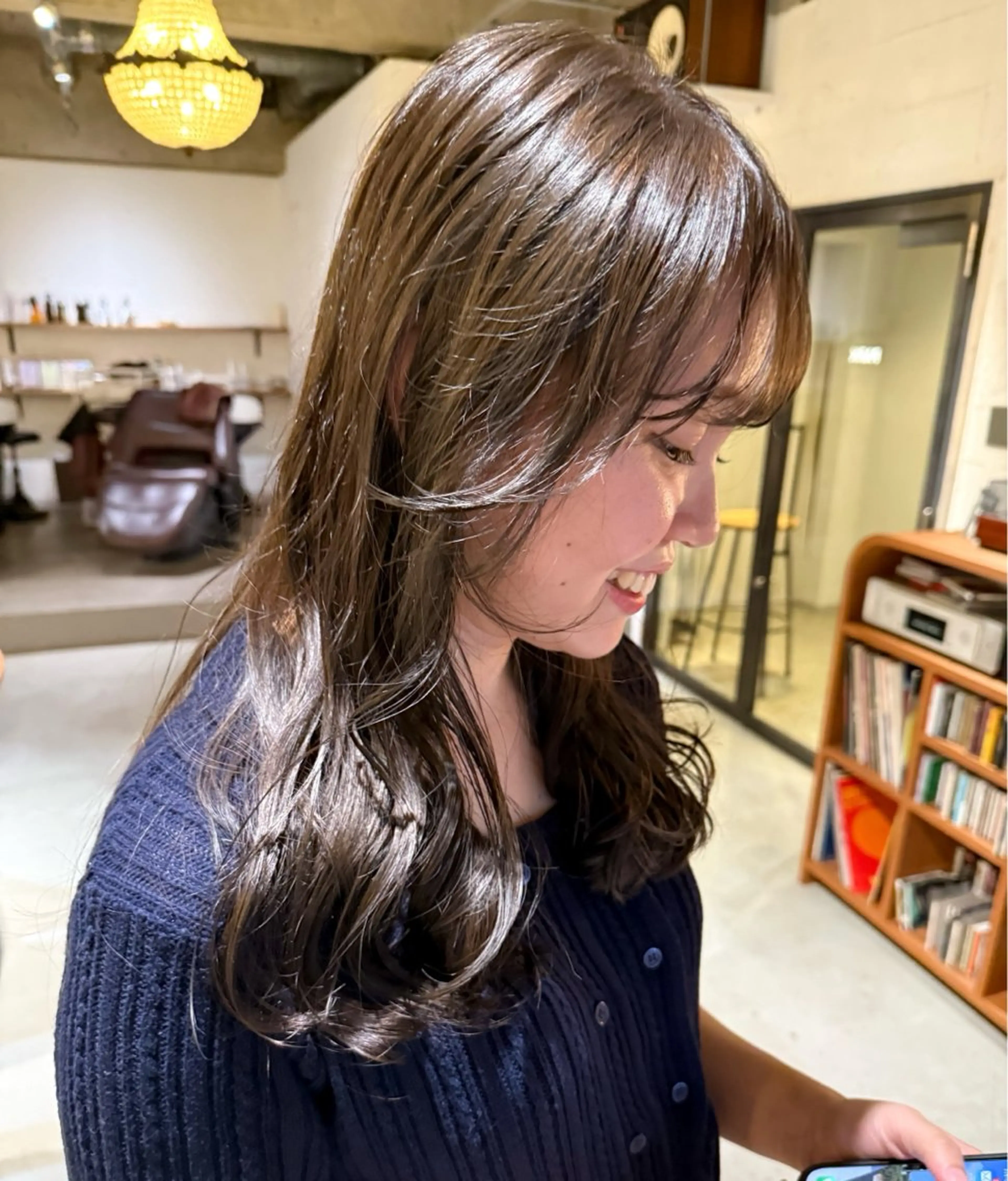 ロング カラー ブラウンカラー オリーブブラウン 才下 ゆいのヘアスタイル