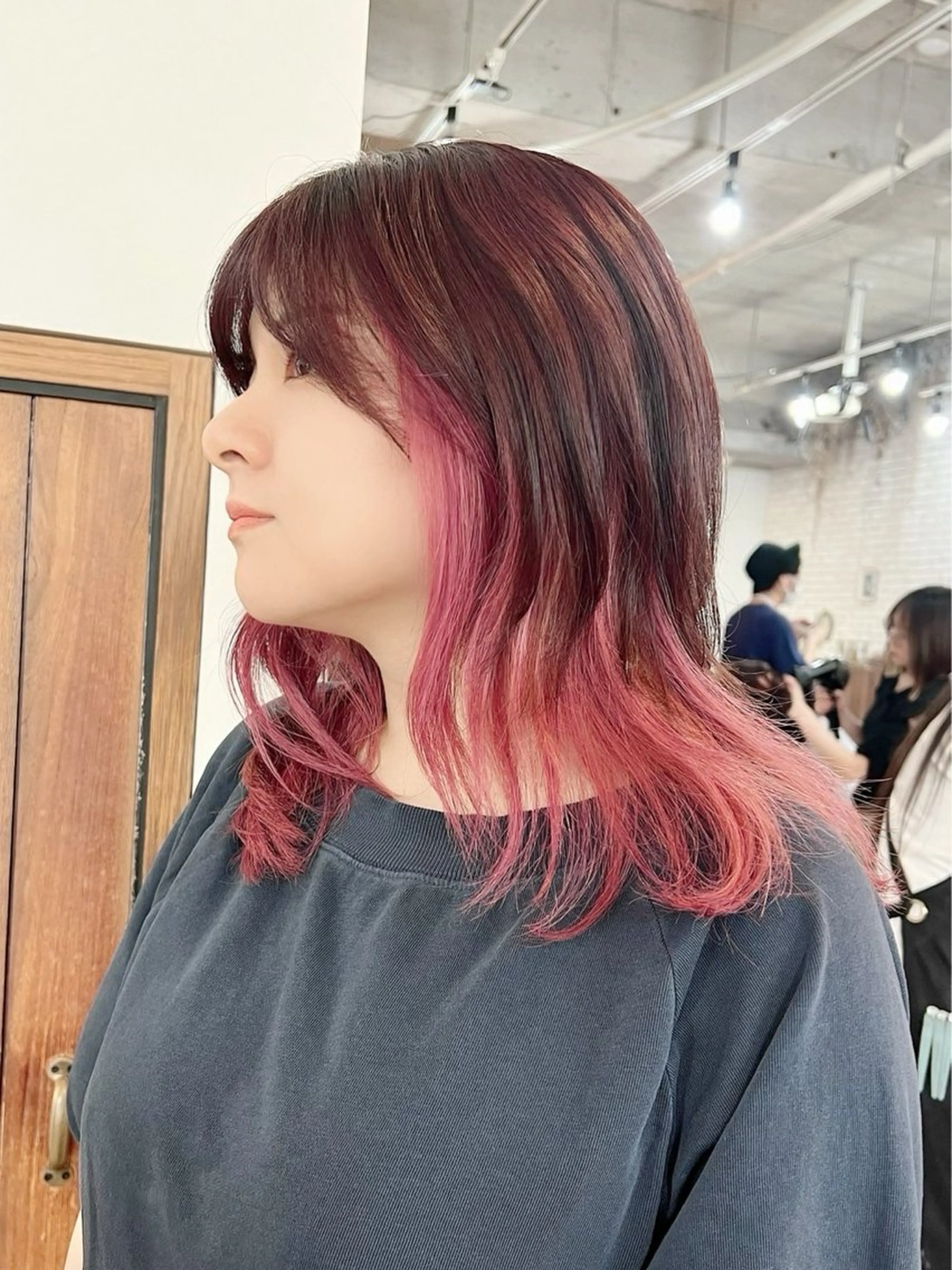 セミロング カラー 堀部 梨瑠のヘアスタイル