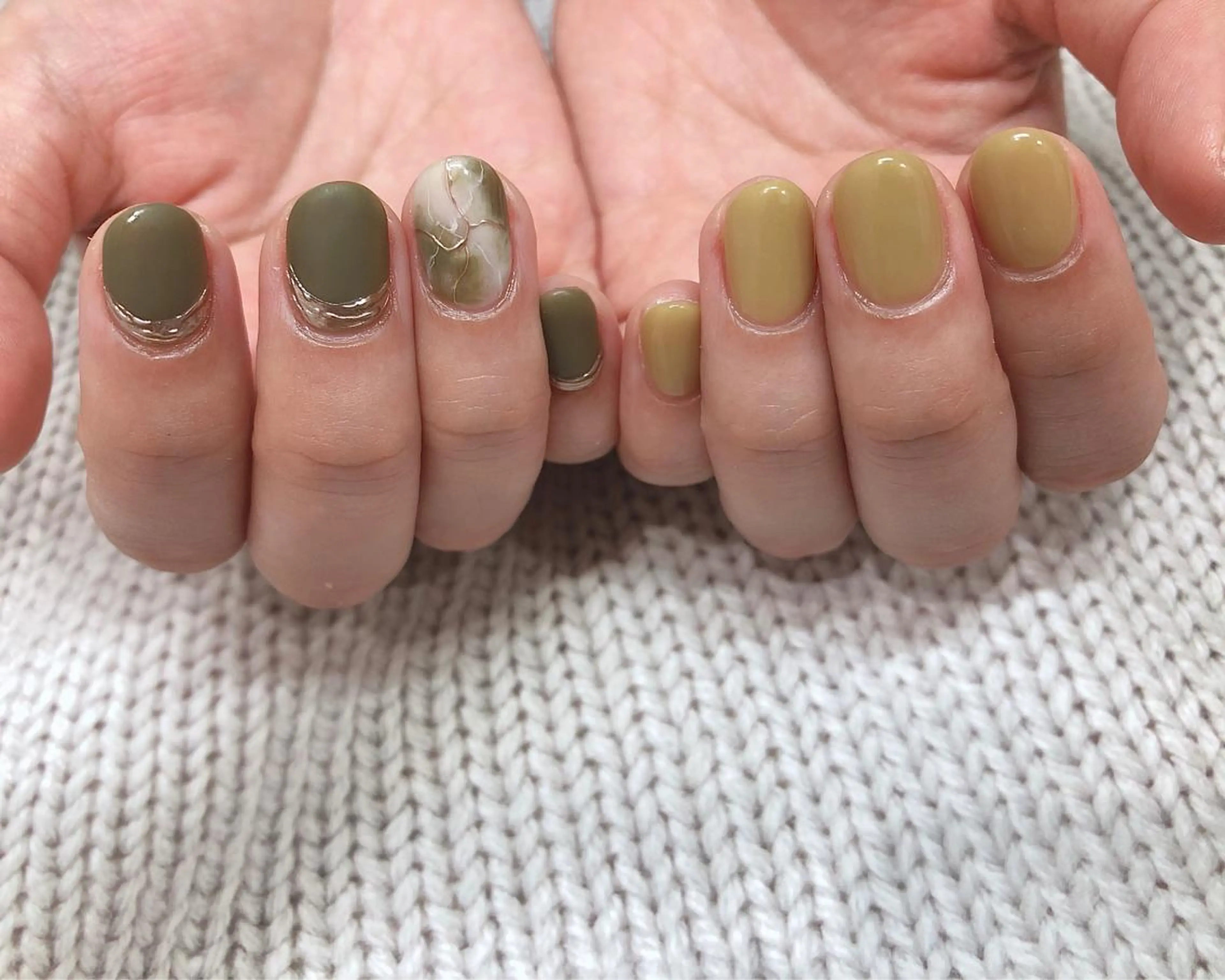 ネイル ピスタチオネイル ハンドネイル saki_ nail heronのネイルデザイン